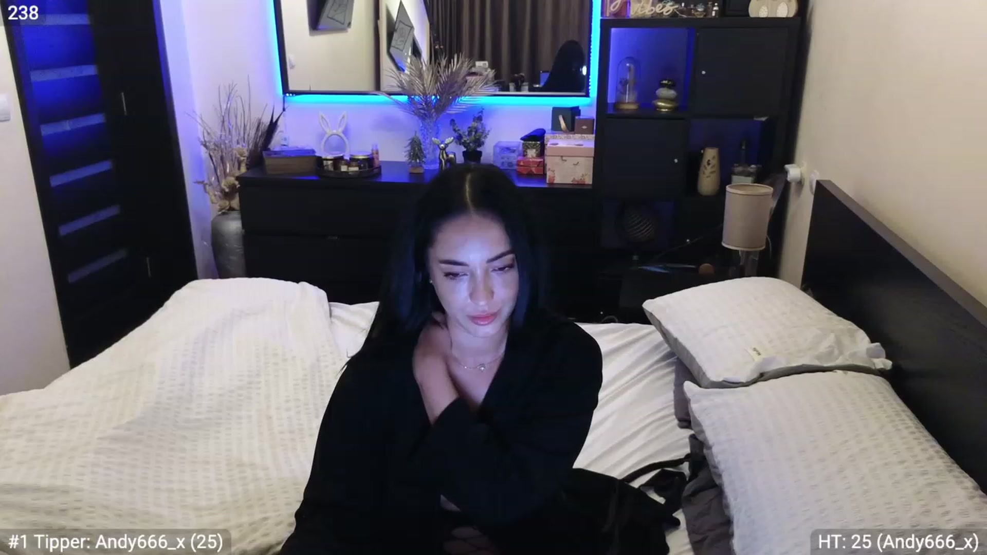 Gallery image thumbnail from EndlesssJoy's myfreecams stream on, 12/11/2023, 09:20 image 9 of 20
