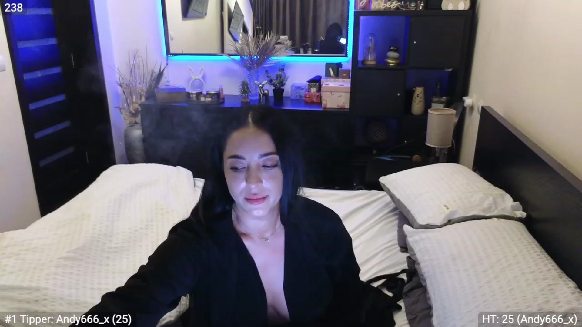 Gallery image thumbnail from EndlesssJoy's myfreecams stream on, 12/11/2023, 09:20 image 10 of 20