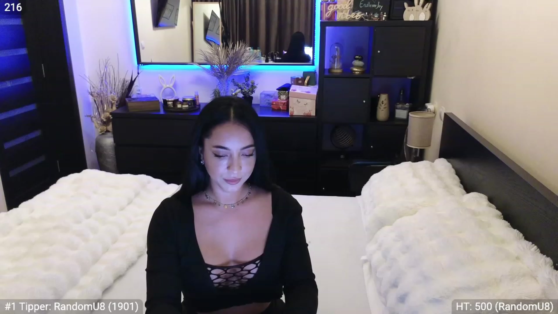 Gallery image thumbnail from EndlesssJoy's myfreecams stream on, 12/18/2023, 04:57 image 12 of 20