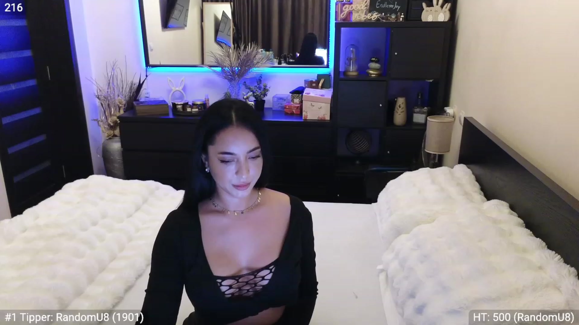 Gallery image thumbnail from EndlesssJoy's myfreecams stream on, 12/18/2023, 04:57 image 11 of 20