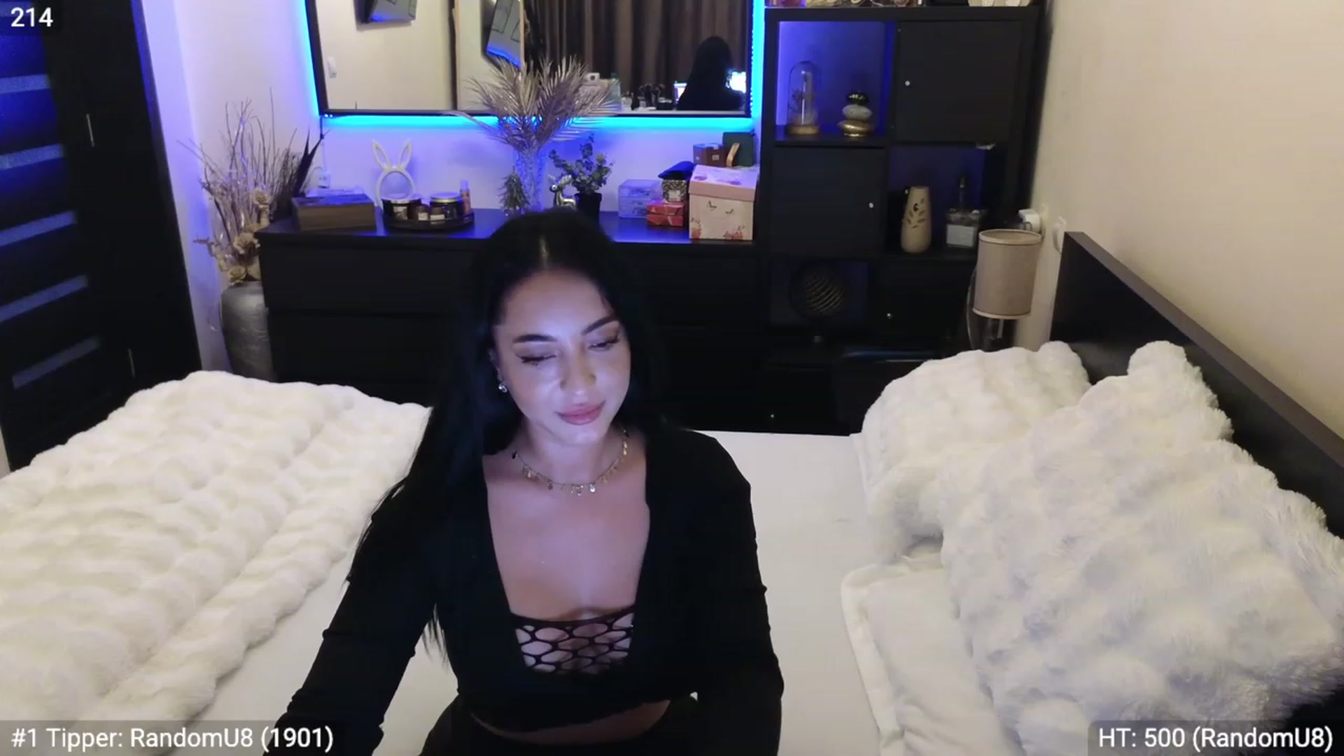 Gallery image thumbnail from EndlesssJoy's myfreecams stream on, 12/18/2023, 07:00 image 9 of 20