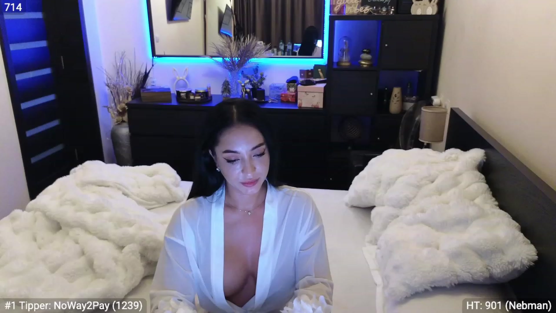 Gallery image thumbnail from EndlesssJoy's myfreecams stream on, 01/05/2024, 07:31 image 2 of 20