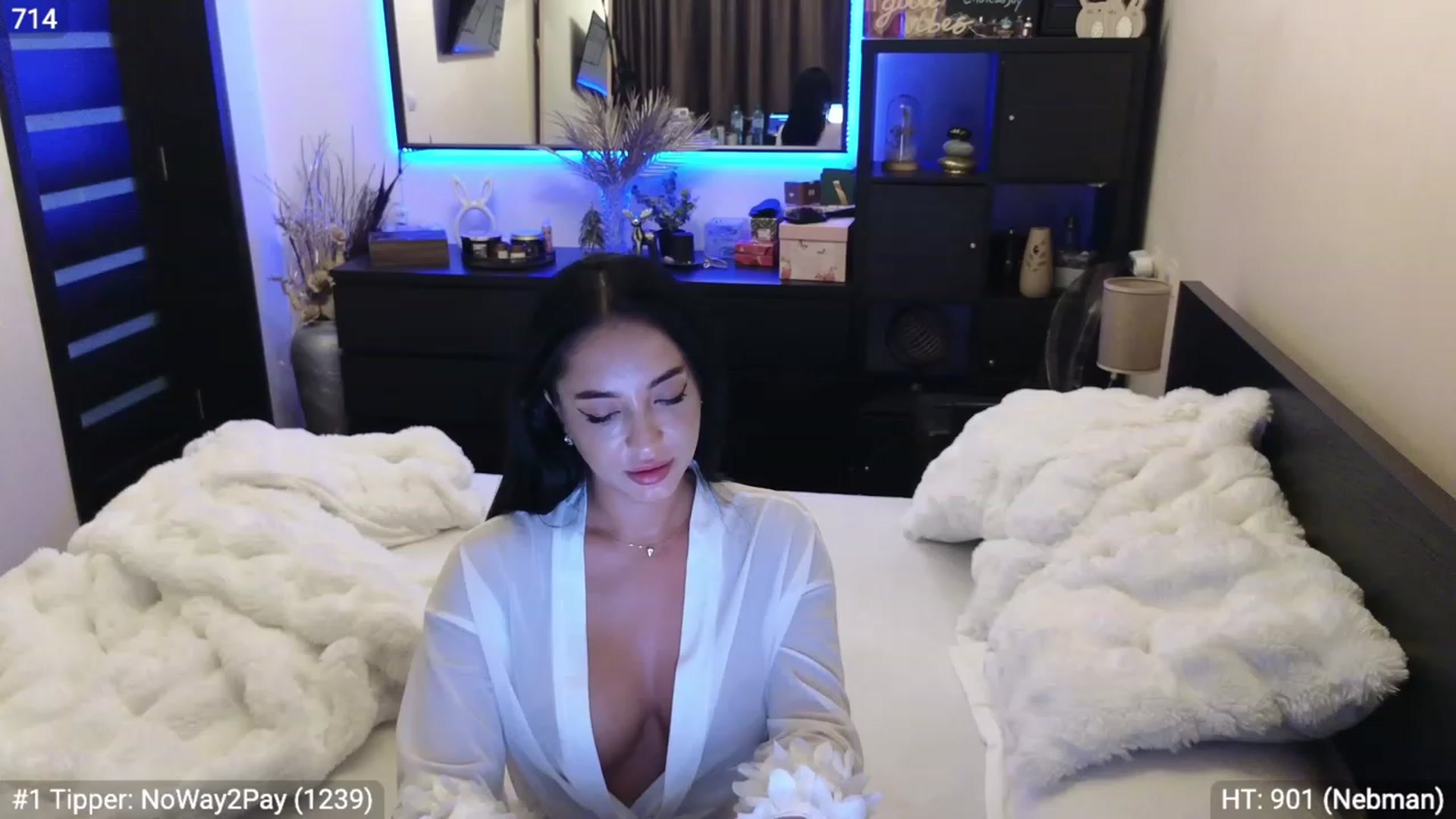 Gallery image thumbnail from EndlesssJoy's myfreecams stream on, 01/05/2024, 07:31 image 3 of 20