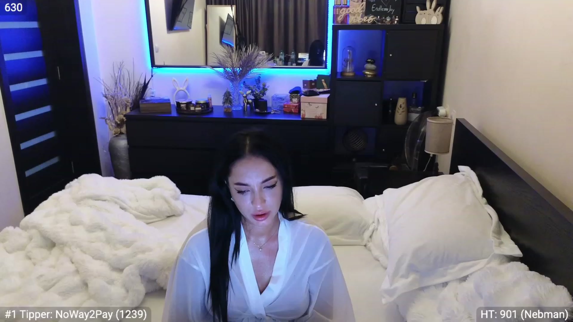 Gallery image thumbnail from EndlesssJoy's myfreecams stream on, 01/05/2024, 08:03 image 18 of 20