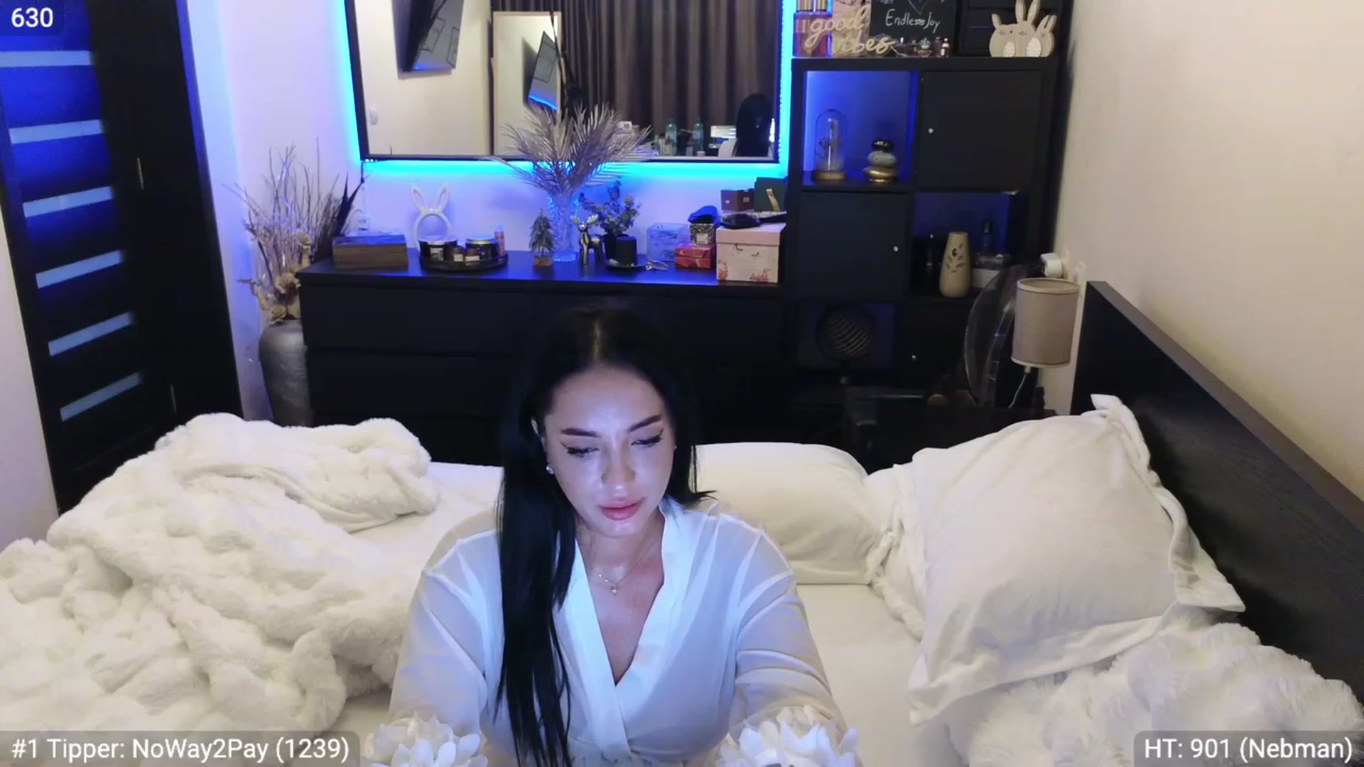 Gallery image thumbnail from EndlesssJoy's myfreecams stream on, 01/05/2024, 08:03 image 16 of 20