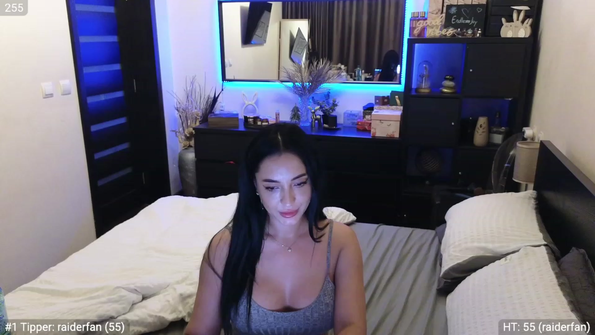 Gallery image thumbnail from EndlesssJoy's myfreecams stream on, 01/12/2024, 08:47 image 14 of 20