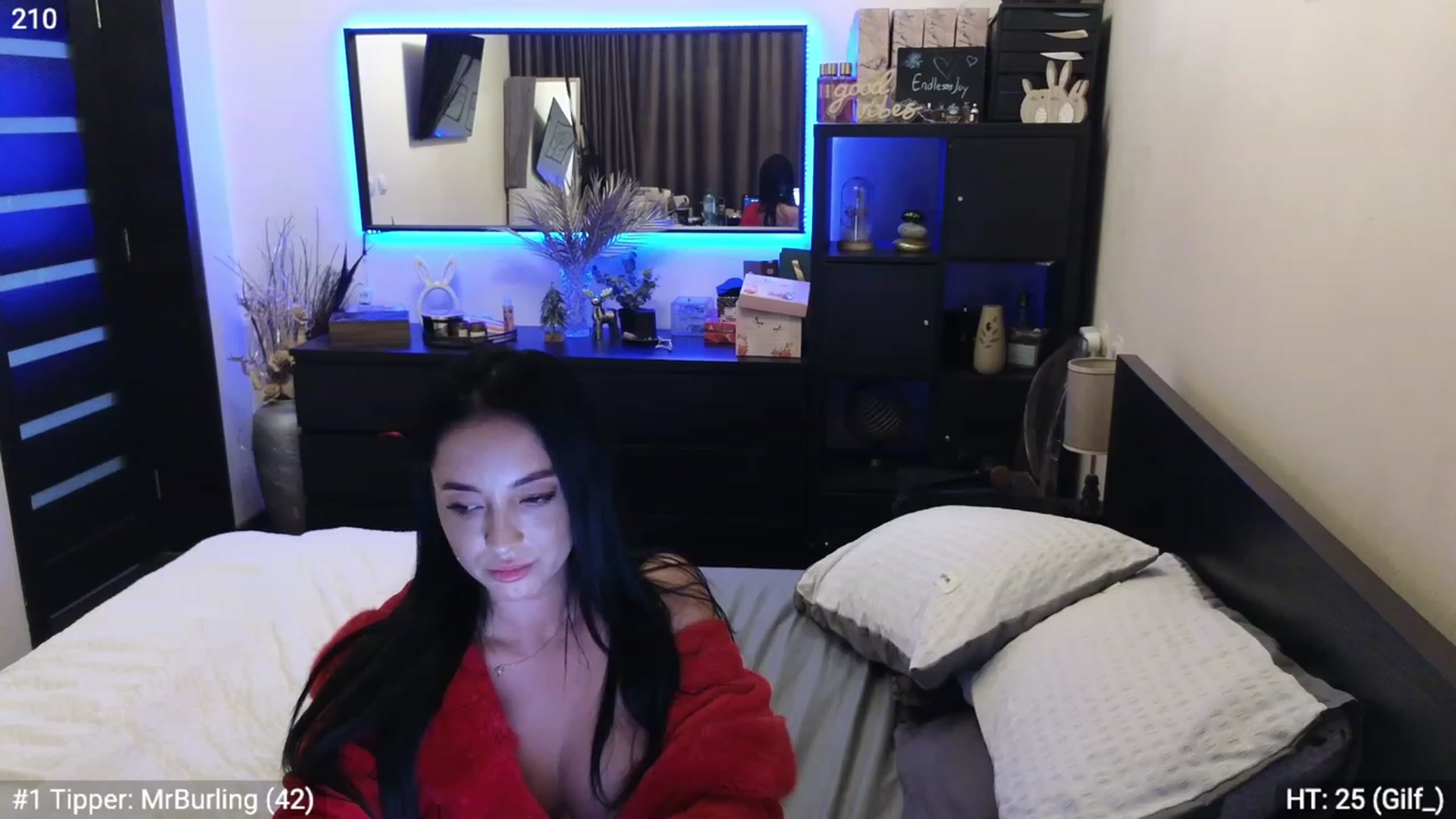 Gallery image thumbnail from EndlesssJoy's myfreecams stream on, 01/13/2024, 09:59 image 19 of 20