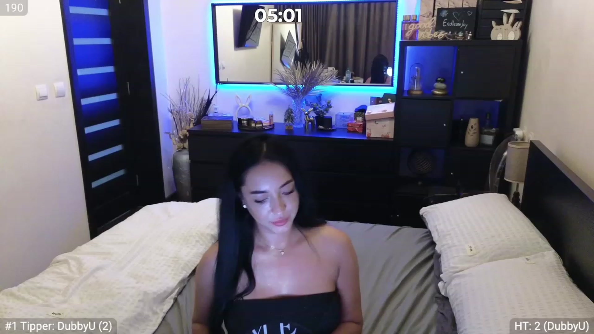 Gallery image thumbnail from EndlesssJoy's myfreecams stream on, 01/15/2024, 08:33 image 19 of 20