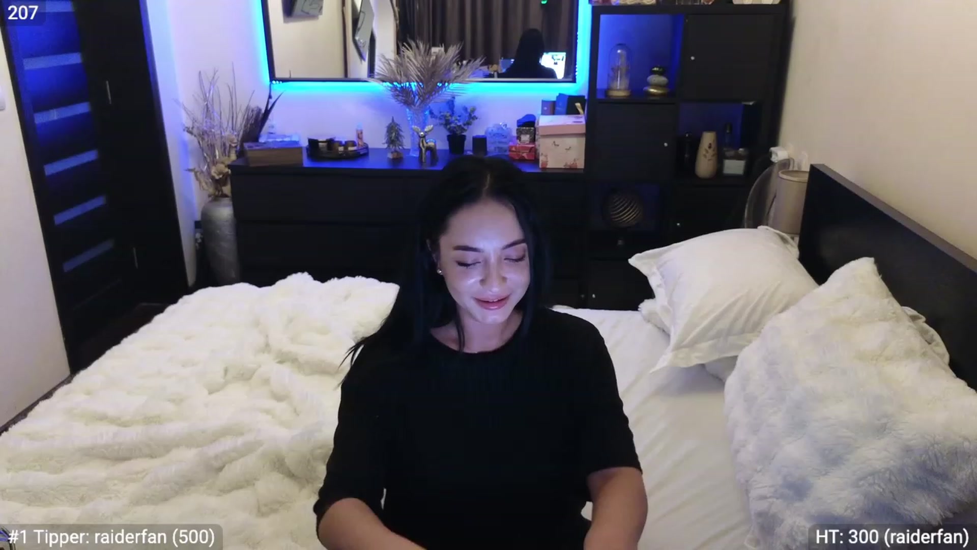 Gallery image thumbnail from EndlesssJoy's myfreecams stream on, 01/22/2024, 07:48 image 5 of 20