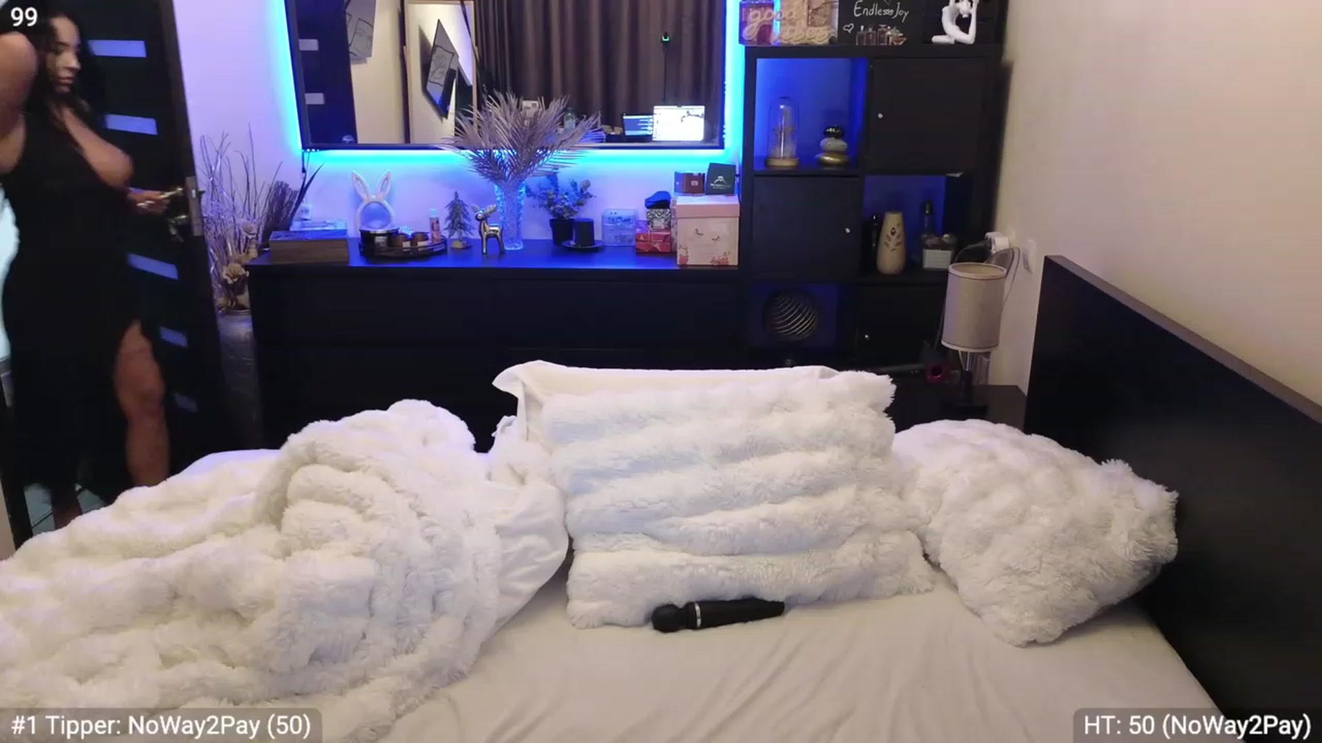 Gallery image thumbnail from EndlesssJoy's myfreecams stream on, 02/03/2024, 09:28 image 4 of 20