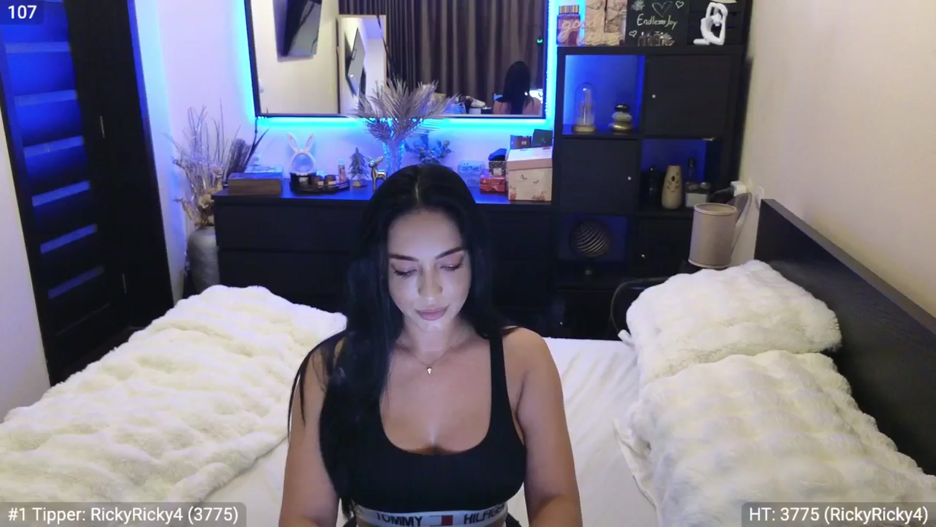Gallery image thumbnail from EndlesssJoy's myfreecams stream on, 02/04/2024, 05:03 image 1 of 20