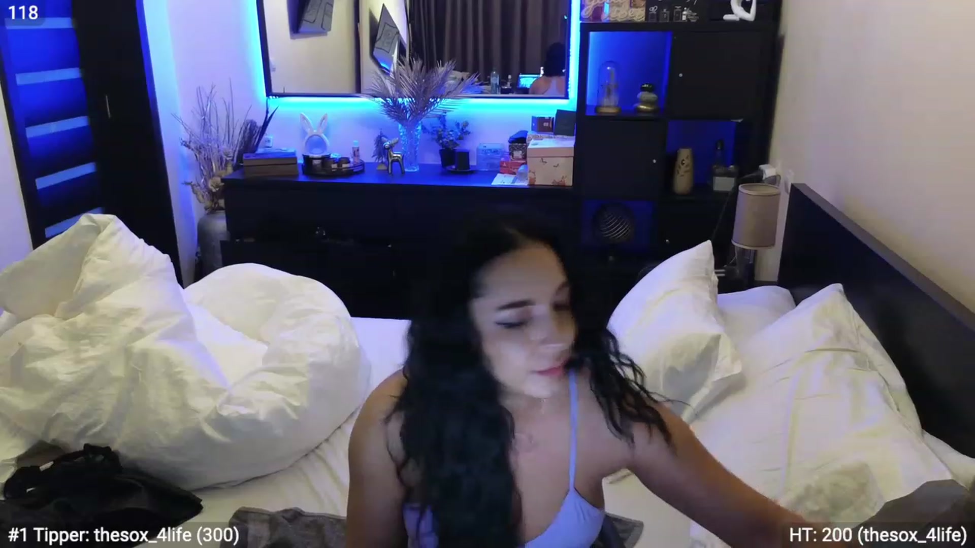 Gallery image thumbnail from EndlesssJoy's myfreecams stream on, 02/11/2024, 10:28 image 5 of 20