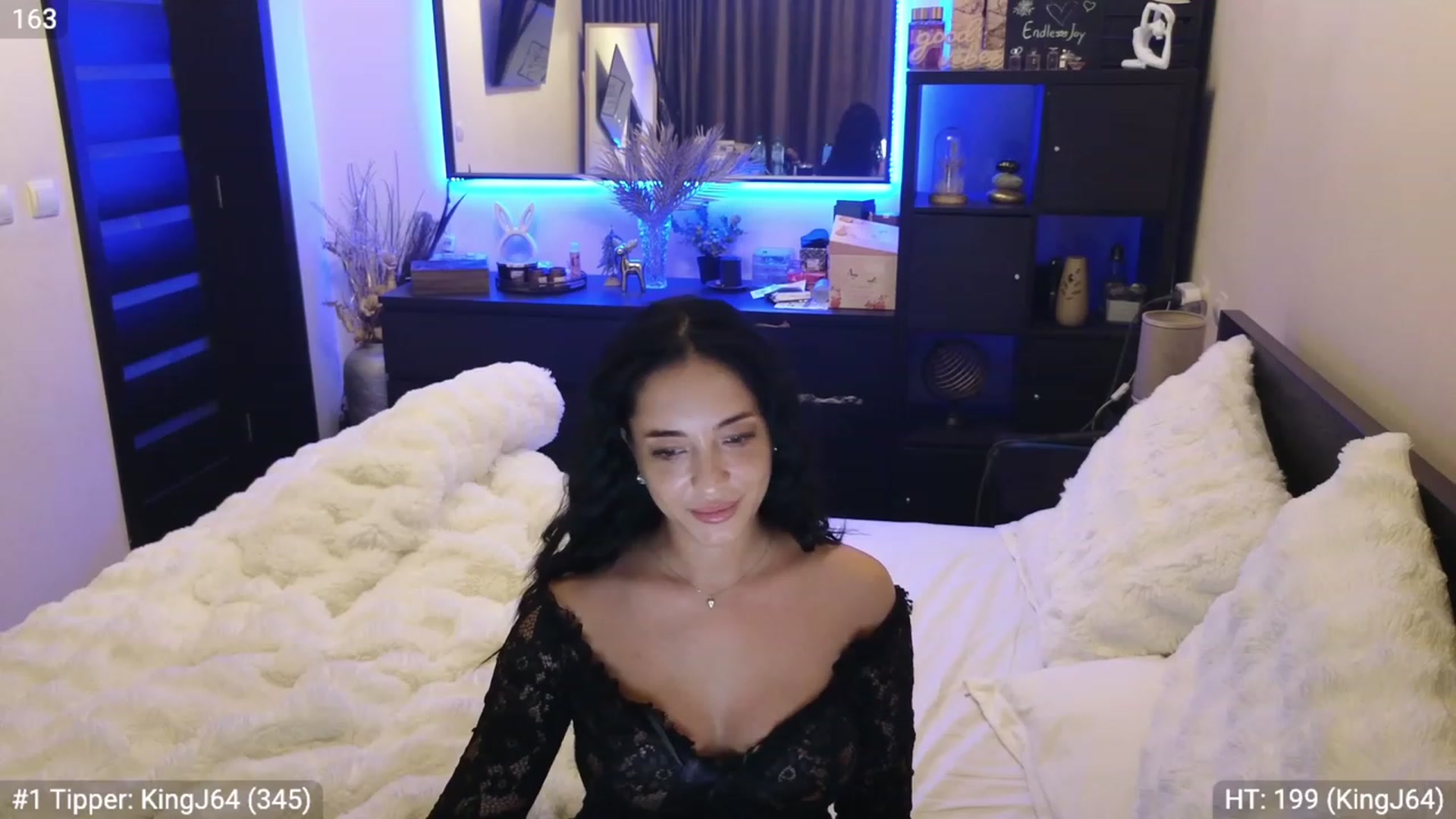 Gallery image thumbnail from EndlesssJoy's myfreecams stream on, 02/16/2024, 04:46 image 10 of 20