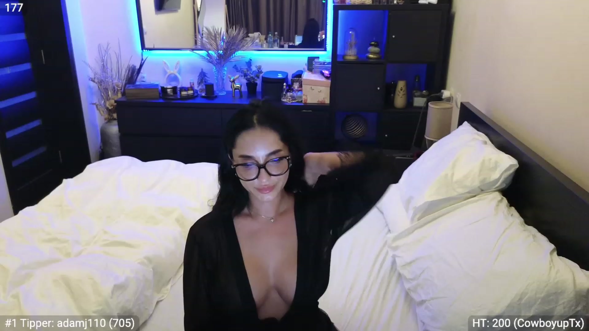 Gallery image thumbnail from EndlesssJoy's myfreecams stream on, 02/25/2024, 09:55 image 16 of 20