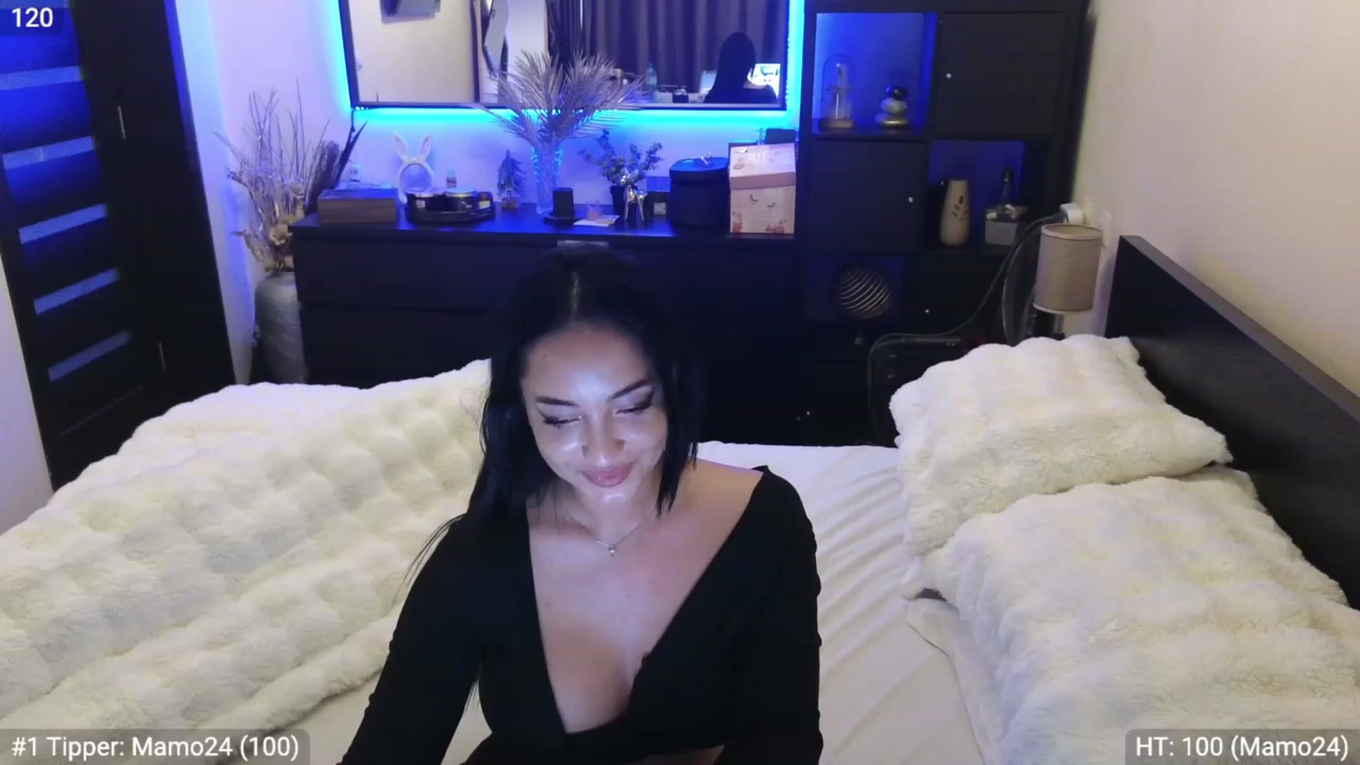 Gallery image thumbnail from EndlesssJoy's myfreecams stream on, 03/02/2024, 08:42 image 13 of 20