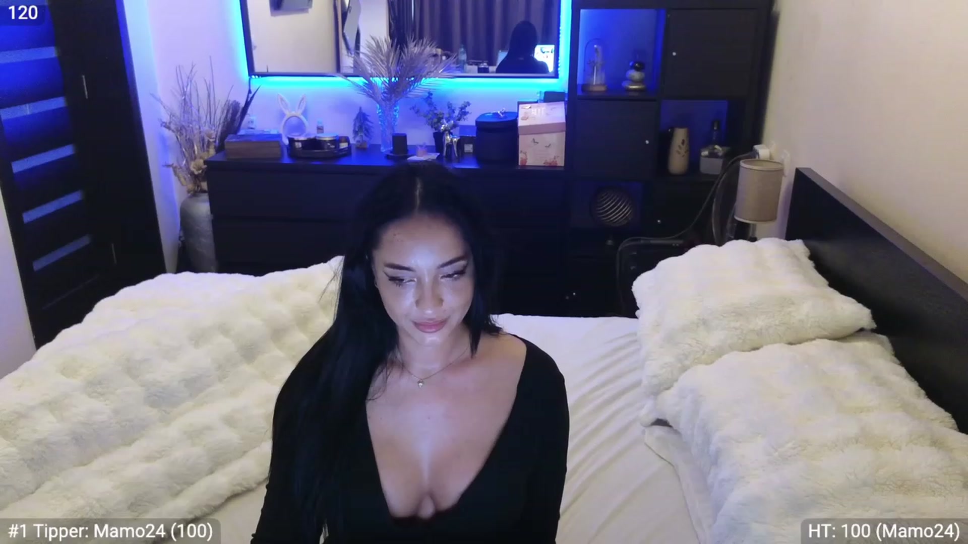 Gallery image thumbnail from EndlesssJoy's myfreecams stream on, 03/02/2024, 08:42 image 11 of 20