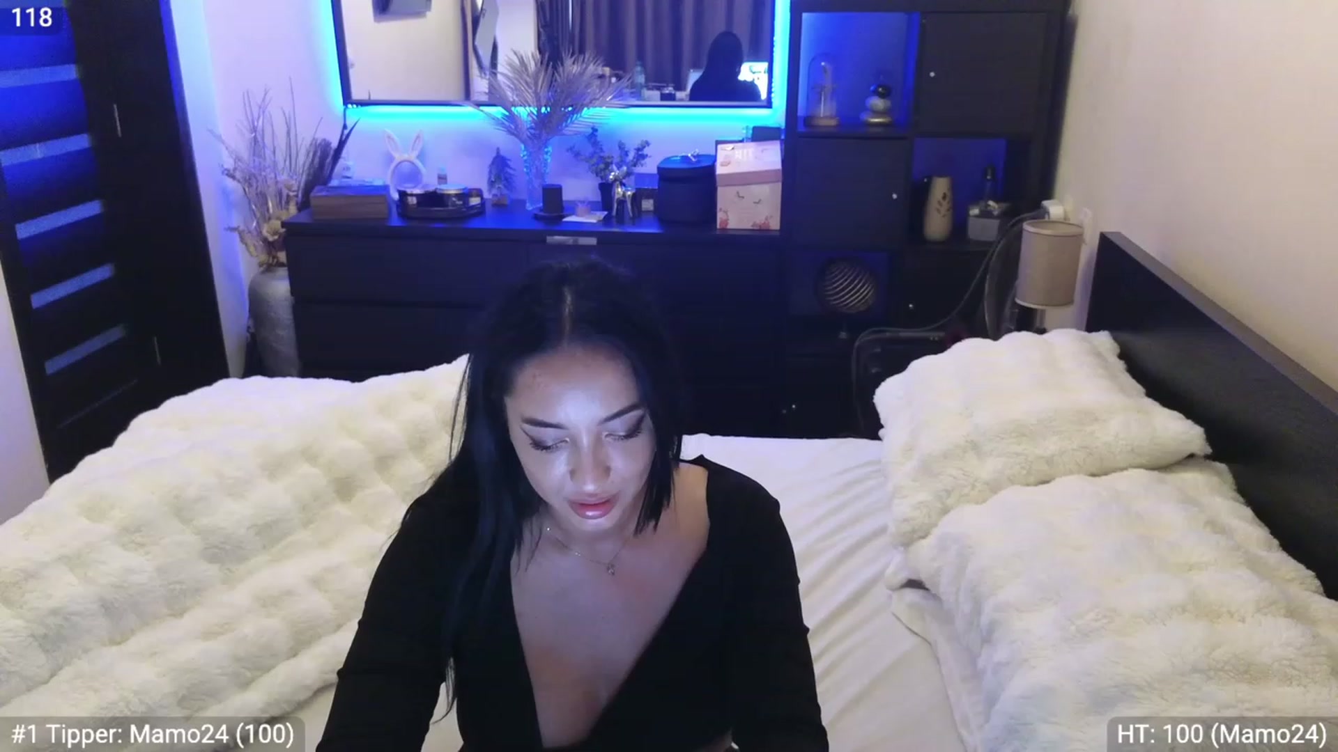 Gallery image thumbnail from EndlesssJoy's myfreecams stream on, 03/02/2024, 08:42 image 15 of 20