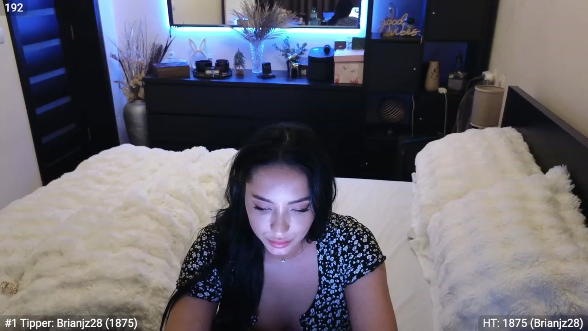 Gallery image thumbnail from EndlesssJoy's myfreecams stream on, 03/14/2024, 05:24 image 8 of 20