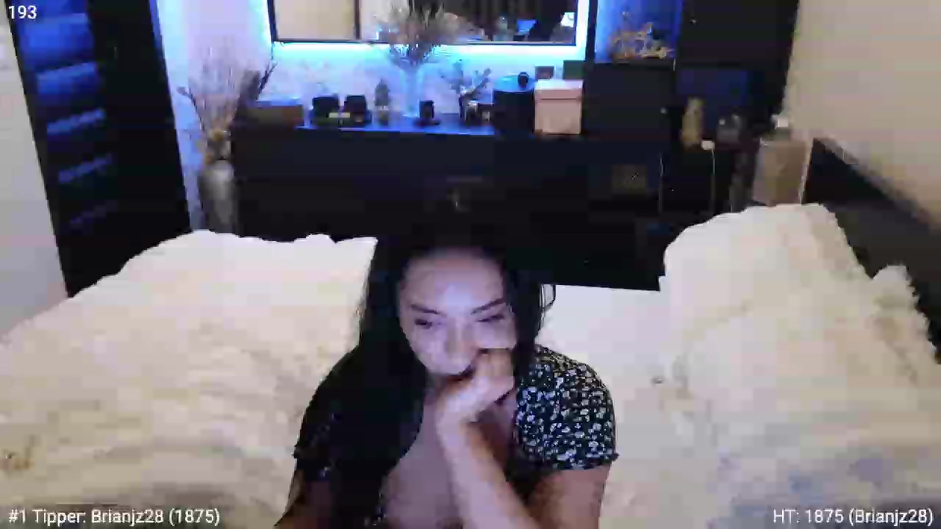 Gallery image thumbnail from EndlesssJoy's myfreecams stream on, 03/14/2024, 05:24 image 17 of 20