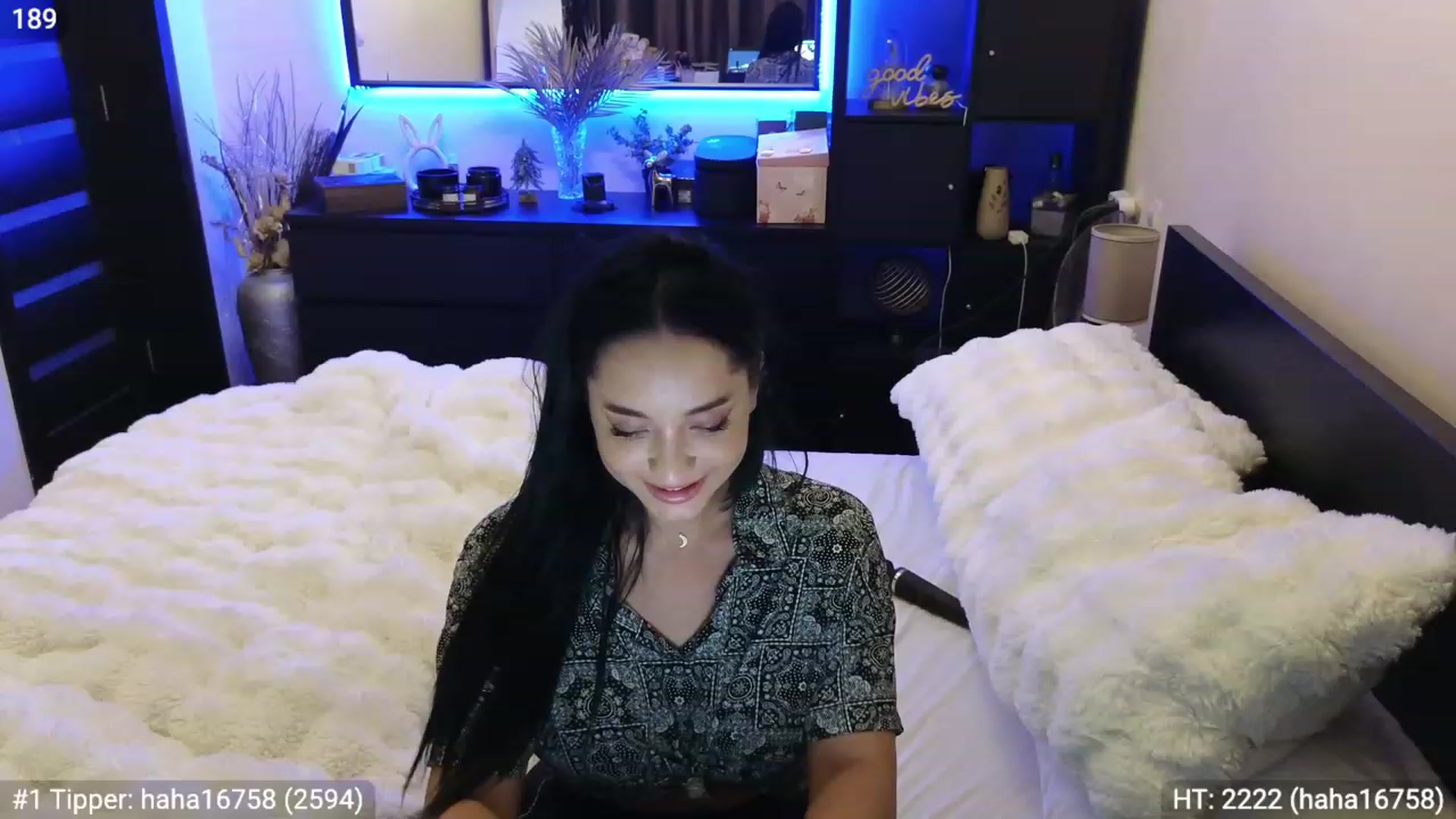 Gallery image thumbnail from EndlesssJoy's myfreecams stream on, 03/15/2024, 06:05 image 9 of 20