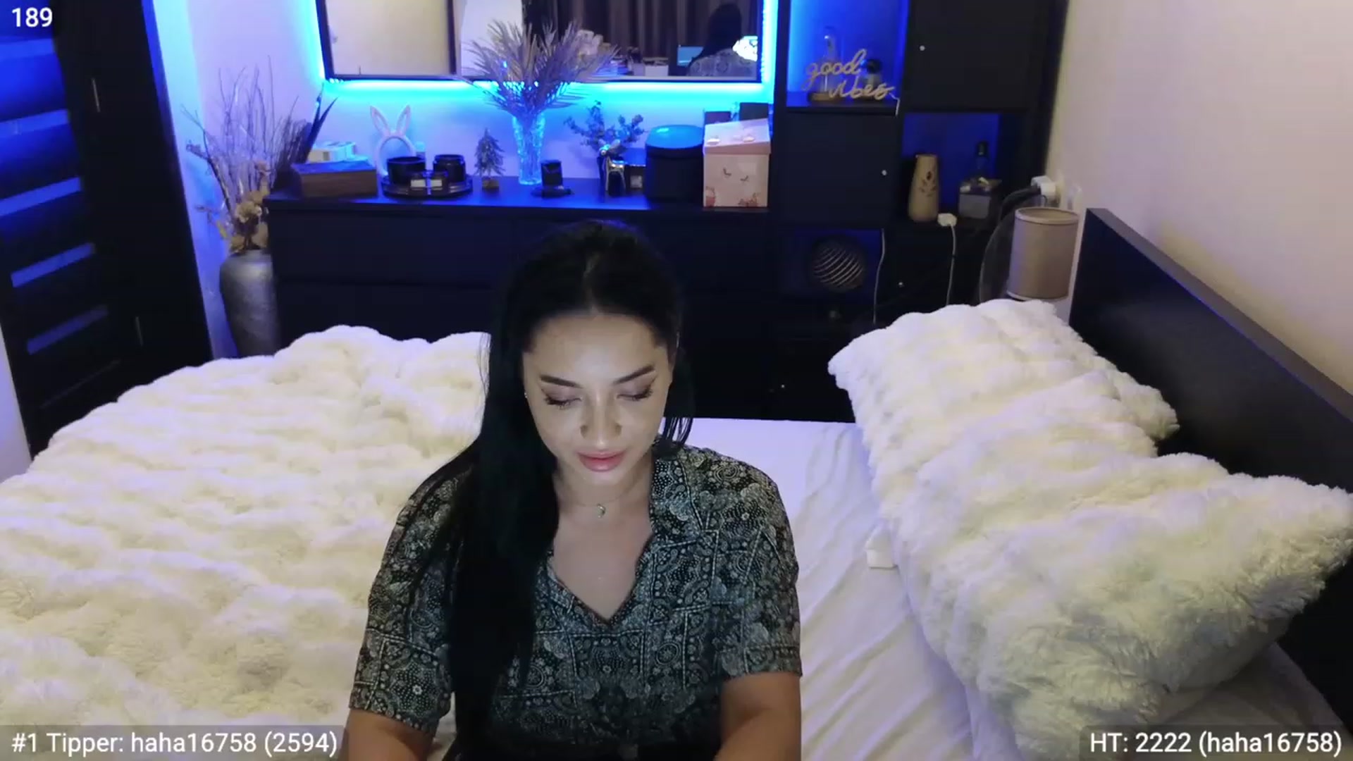 Gallery image thumbnail from EndlesssJoy's myfreecams stream on, 03/15/2024, 06:05 image 13 of 20