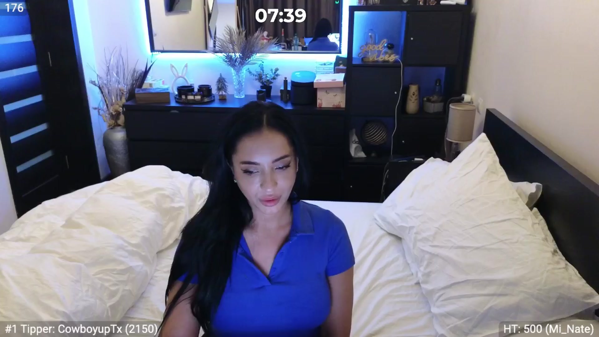 Gallery image thumbnail from EndlesssJoy's myfreecams stream on, 03/23/2024, 06:57 image 5 of 20