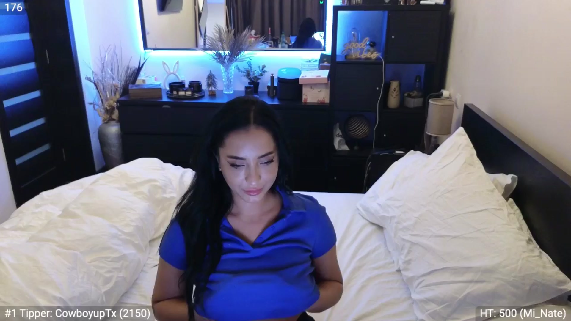 Gallery image thumbnail from EndlesssJoy's myfreecams stream on, 03/23/2024, 06:57 image 11 of 20