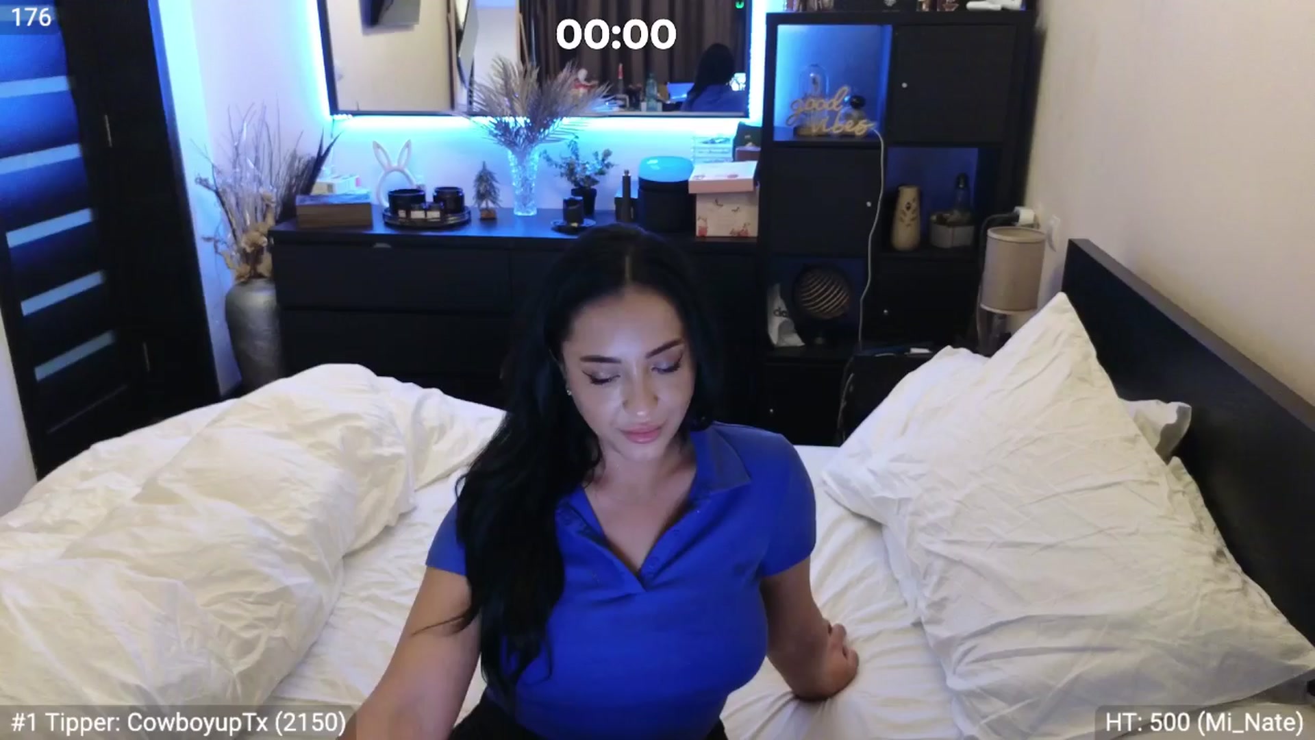 Gallery image thumbnail from EndlesssJoy's myfreecams stream on, 03/23/2024, 06:57 image 8 of 20