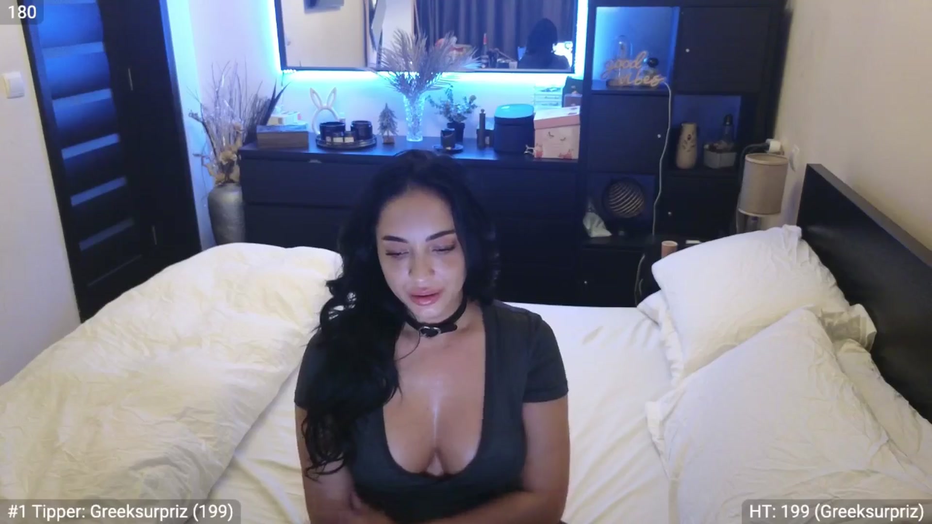 Gallery image thumbnail from EndlesssJoy's myfreecams stream on, 03/24/2024, 02:51 image 14 of 20