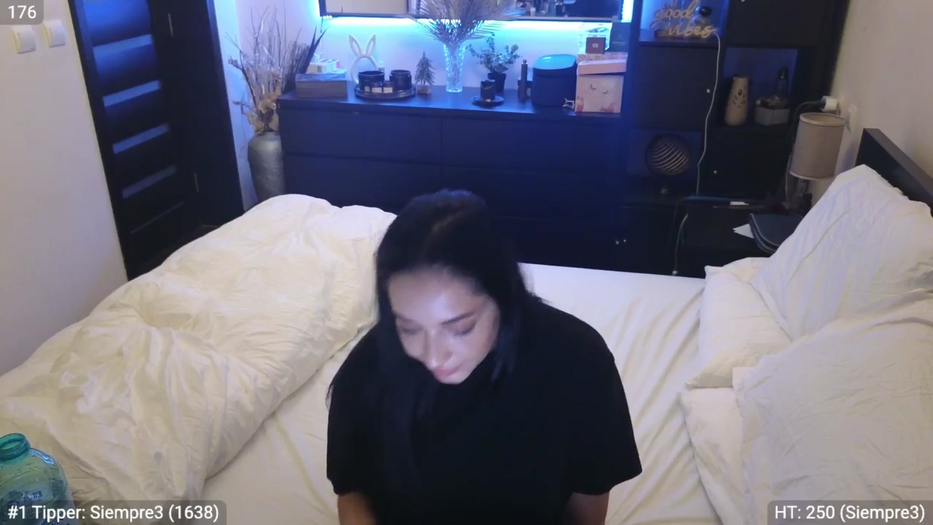 Gallery image thumbnail from EndlesssJoy's myfreecams stream on, 03/25/2024, 06:00 image 8 of 20