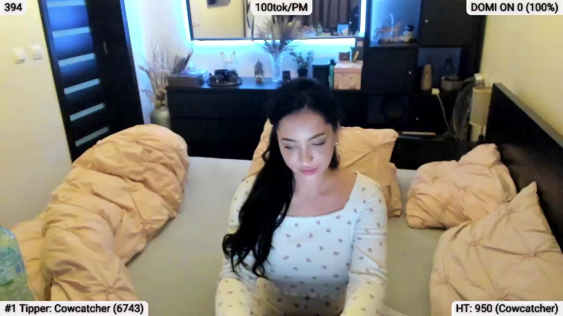 Gallery image thumbnail from EndlesssJoy's myfreecams stream on, 04/26/2024, 06:34 image 7 of 20