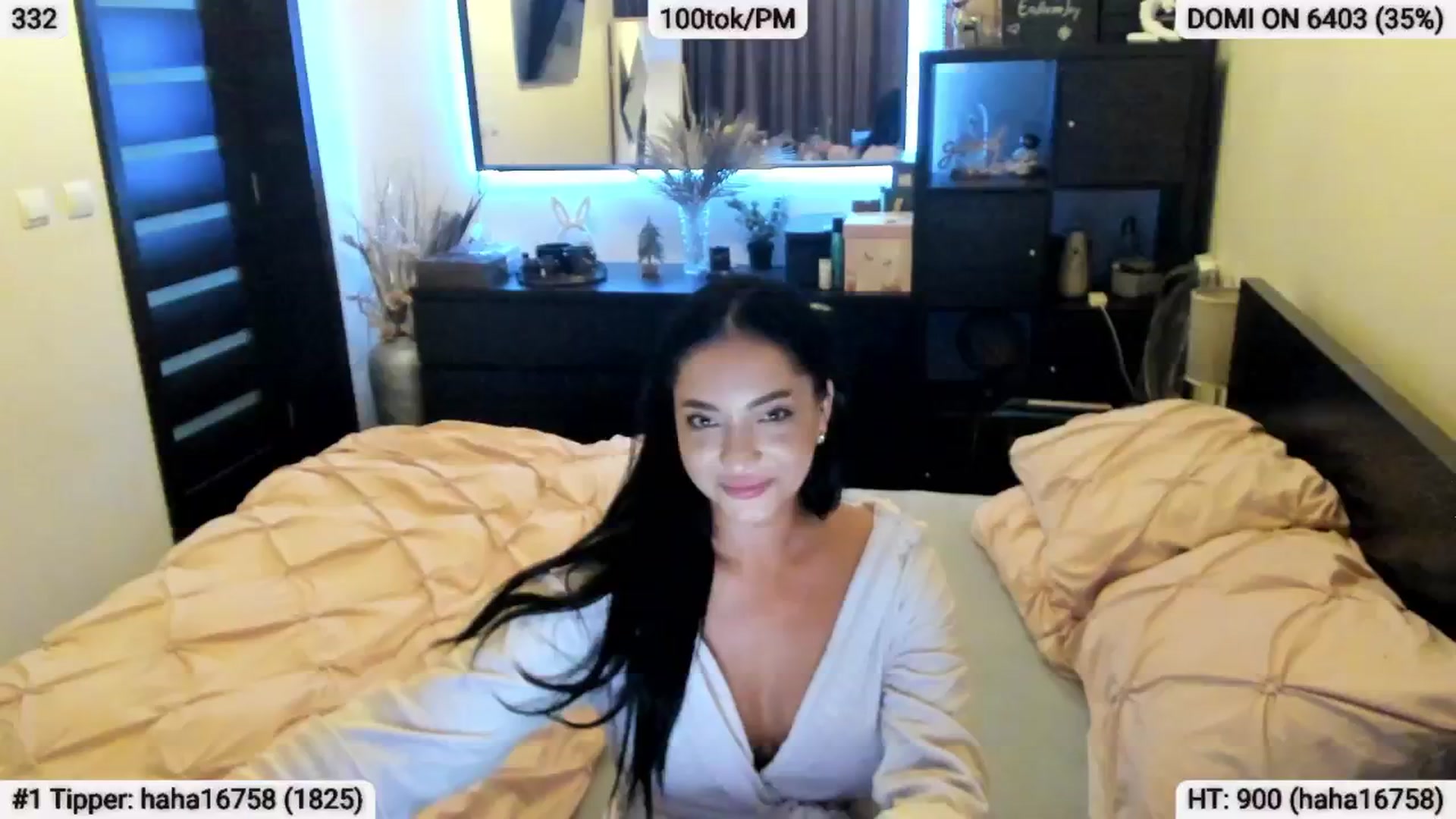 Gallery image thumbnail from EndlesssJoy's myfreecams stream on, 04/27/2024, 06:59 image 14 of 20