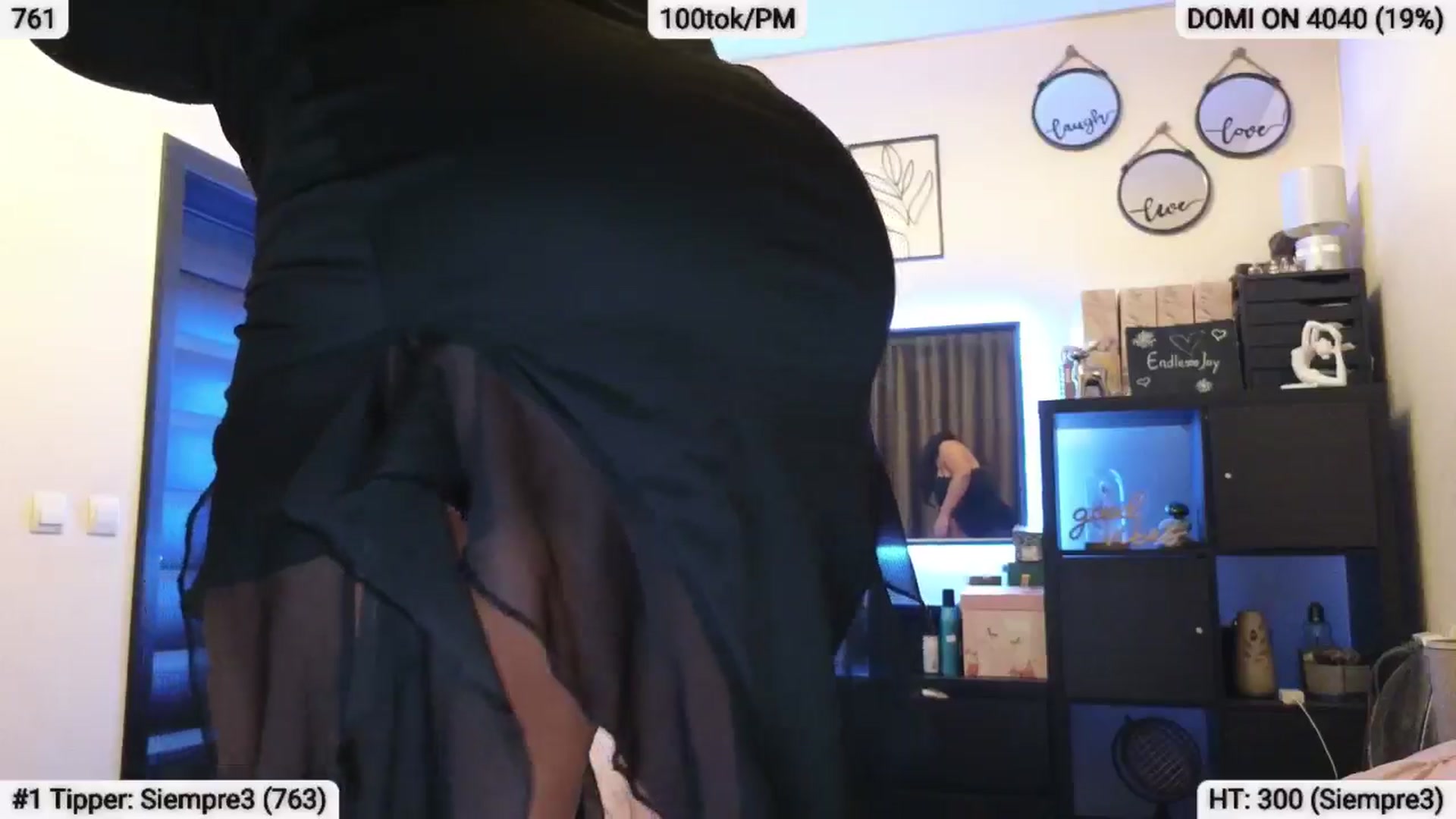 Gallery image thumbnail from EndlesssJoy's myfreecams stream on, 05/03/2024, 02:20 image 12 of 20