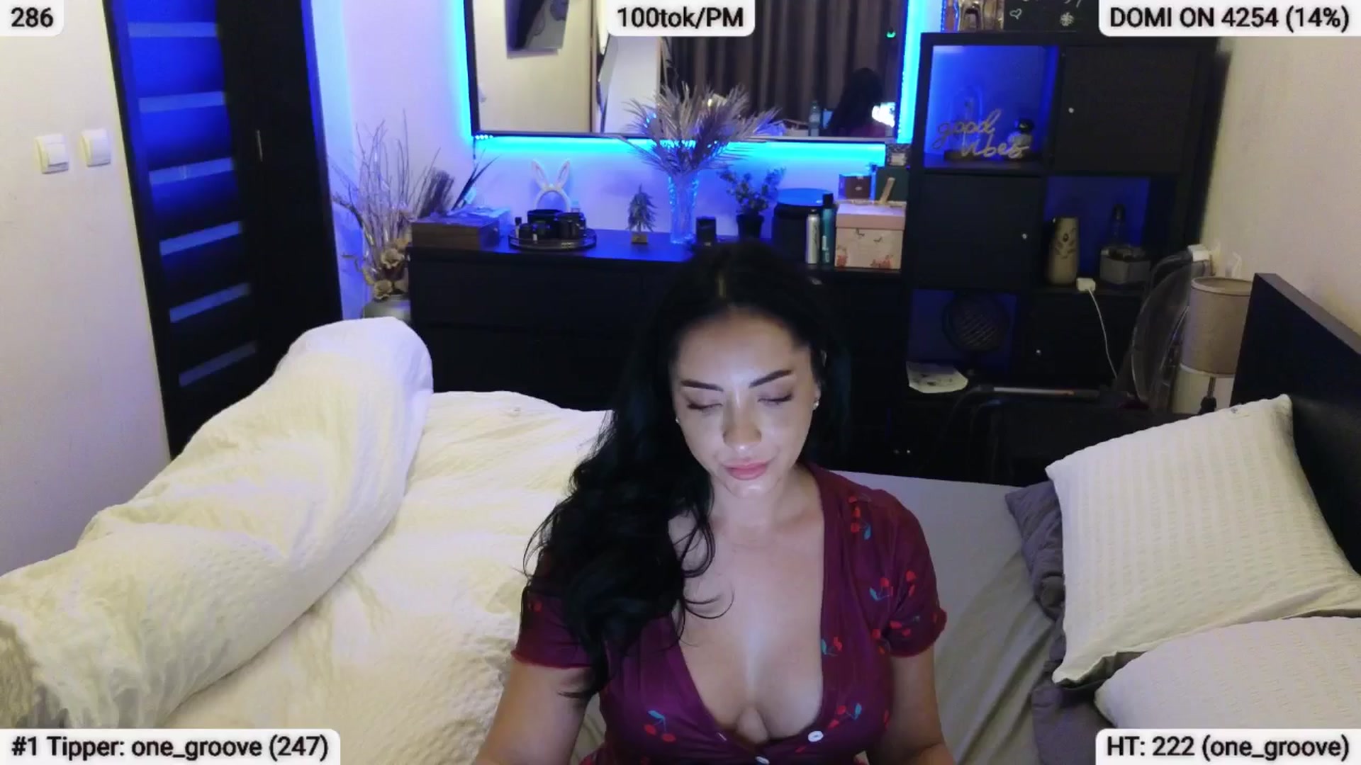 Gallery image thumbnail from EndlesssJoy's myfreecams stream on, 05/11/2024, 07:12 image 12 of 20