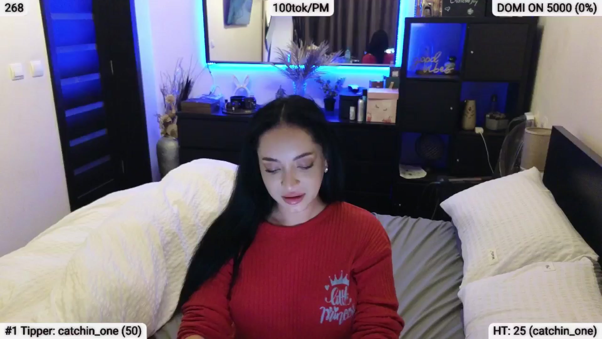 Gallery image thumbnail from EndlesssJoy's myfreecams stream on, 05/13/2024, 24:17 image 13 of 20