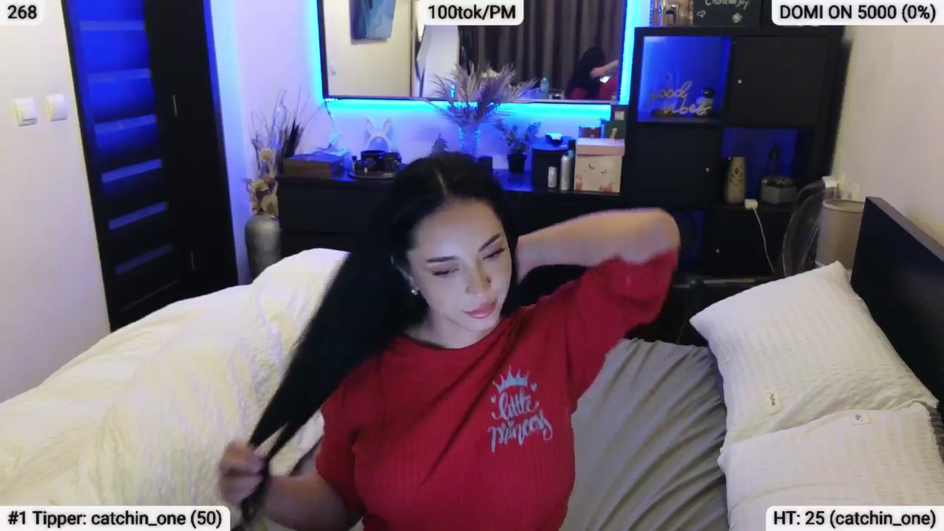 Gallery image thumbnail from EndlesssJoy's myfreecams stream on, 05/13/2024, 24:17 image 9 of 20