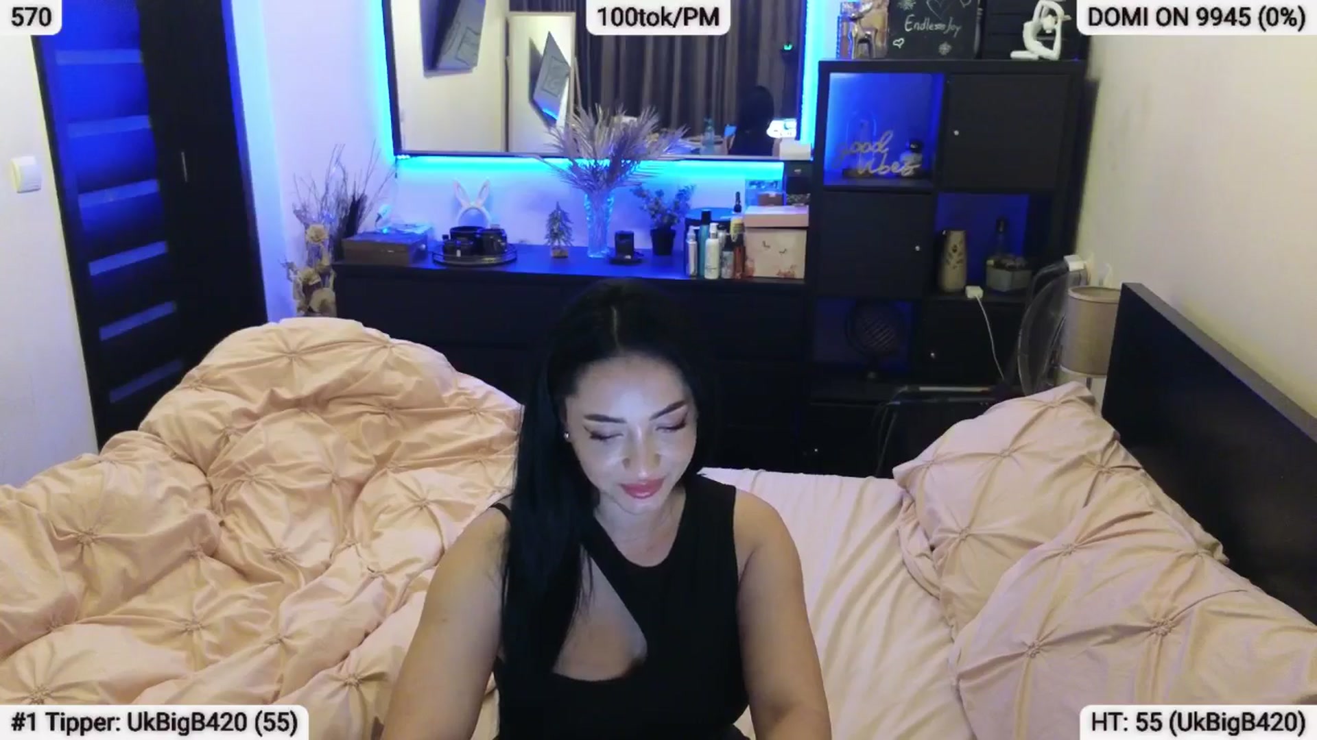 Gallery image thumbnail from EndlesssJoy's myfreecams stream on, 05/24/2024, 07:06 image 5 of 20