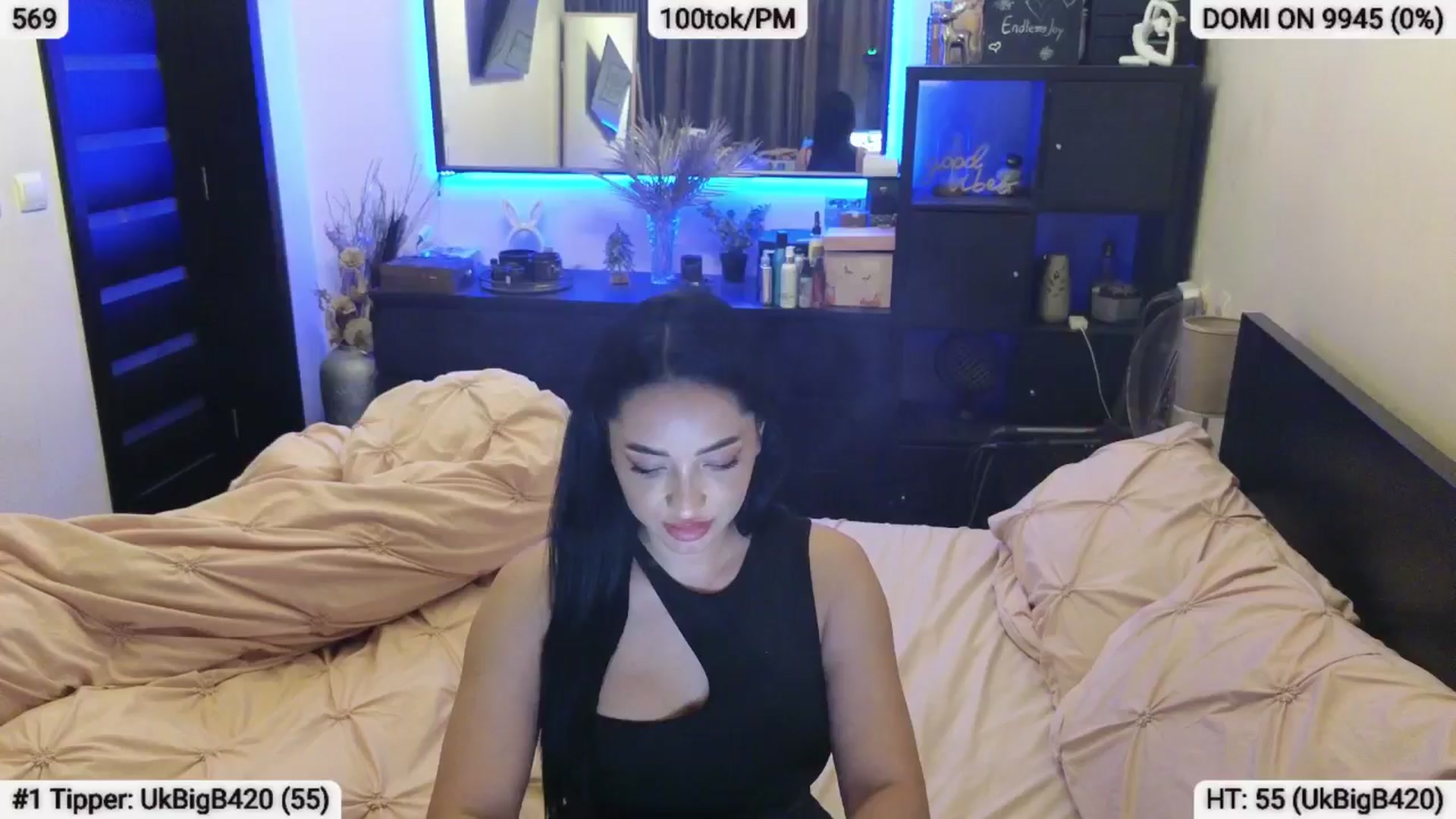Gallery image thumbnail from EndlesssJoy's myfreecams stream on, 05/24/2024, 07:06 image 2 of 20