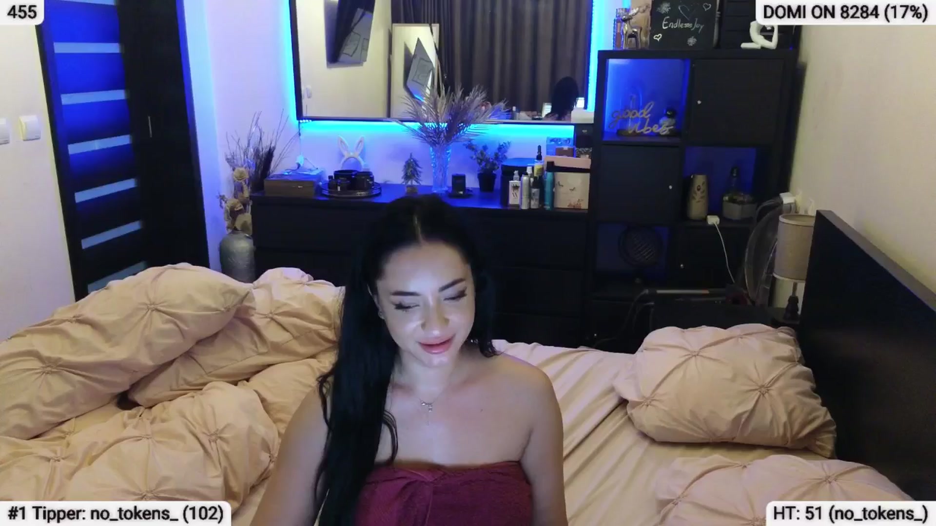 Gallery image thumbnail from EndlesssJoy's myfreecams stream on, 05/26/2024, 08:53 image 16 of 20