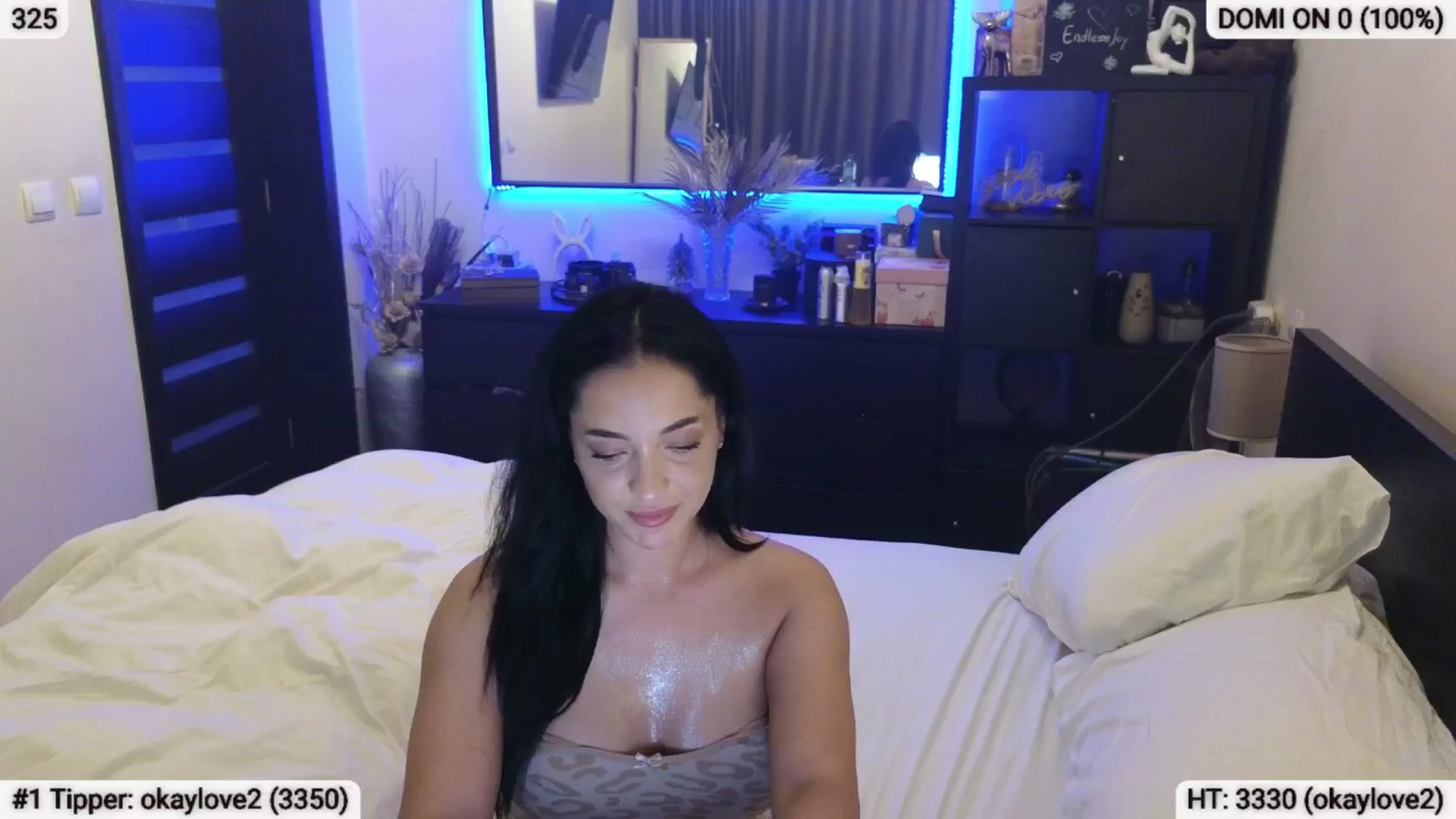 Gallery image thumbnail from EndlesssJoy's myfreecams stream on, 06/13/2024, 04:55 image 19 of 20