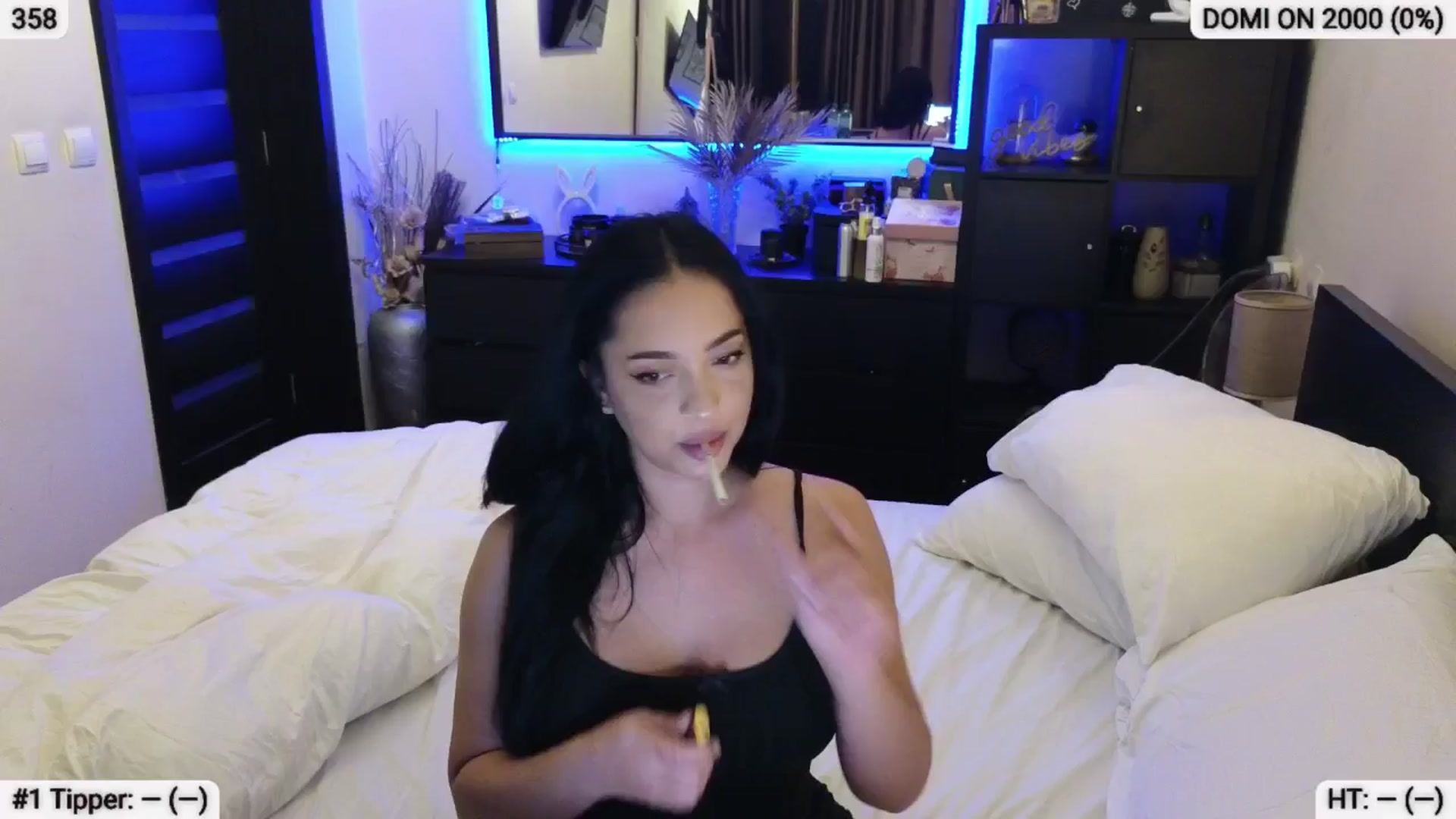 Gallery image thumbnail from EndlesssJoy's myfreecams stream on, 06/14/2024, 01:50 image 1 of 20