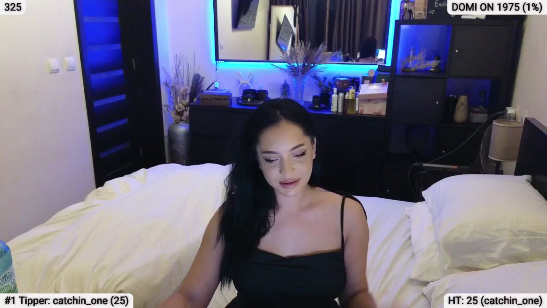Gallery image thumbnail from EndlesssJoy's myfreecams stream on, 06/15/2024, 02:27 image 2 of 20