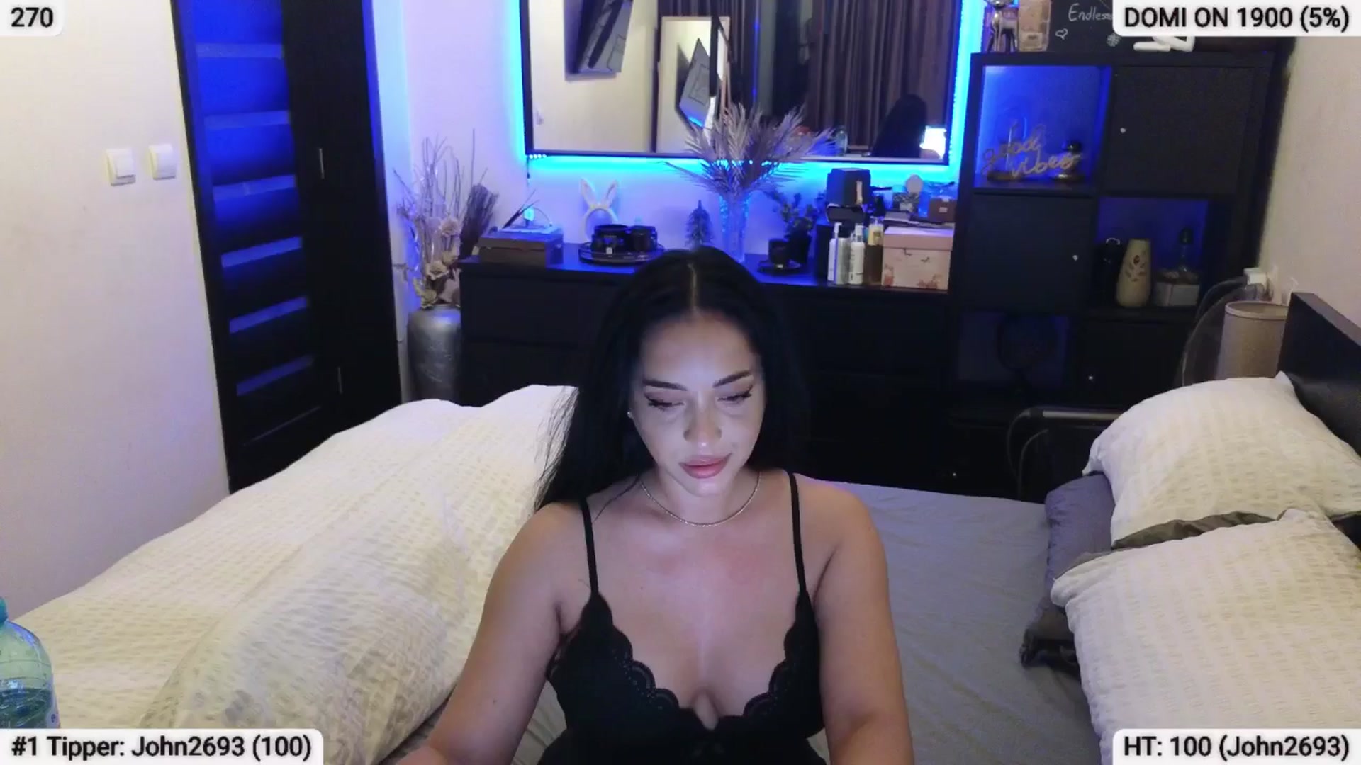 Gallery image thumbnail from EndlesssJoy's myfreecams stream on, 06/21/2024, 24:44 image 11 of 20