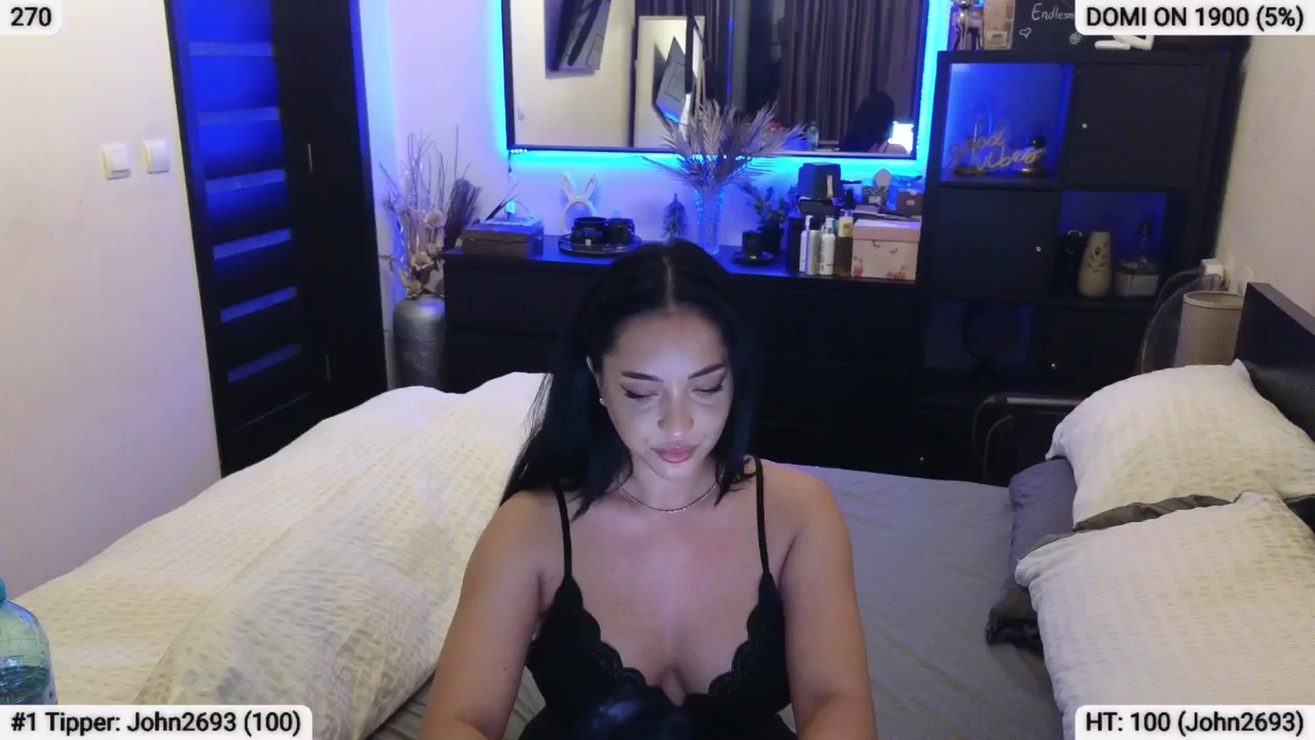 Gallery image thumbnail from EndlesssJoy's myfreecams stream on, 06/21/2024, 24:44 image 17 of 20