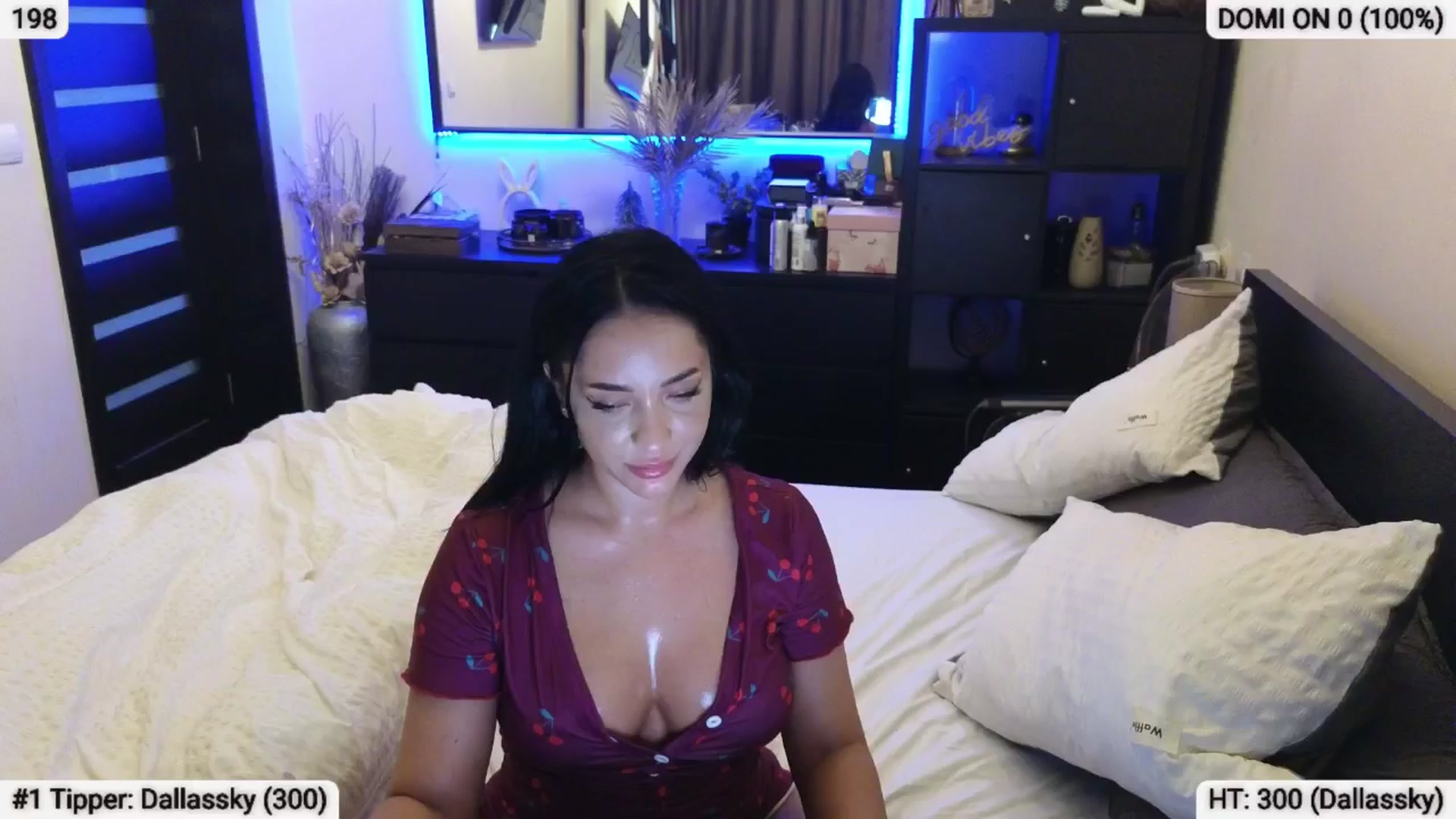 Gallery image thumbnail from EndlesssJoy's myfreecams stream on, 06/22/2024, 07:25 image 19 of 20