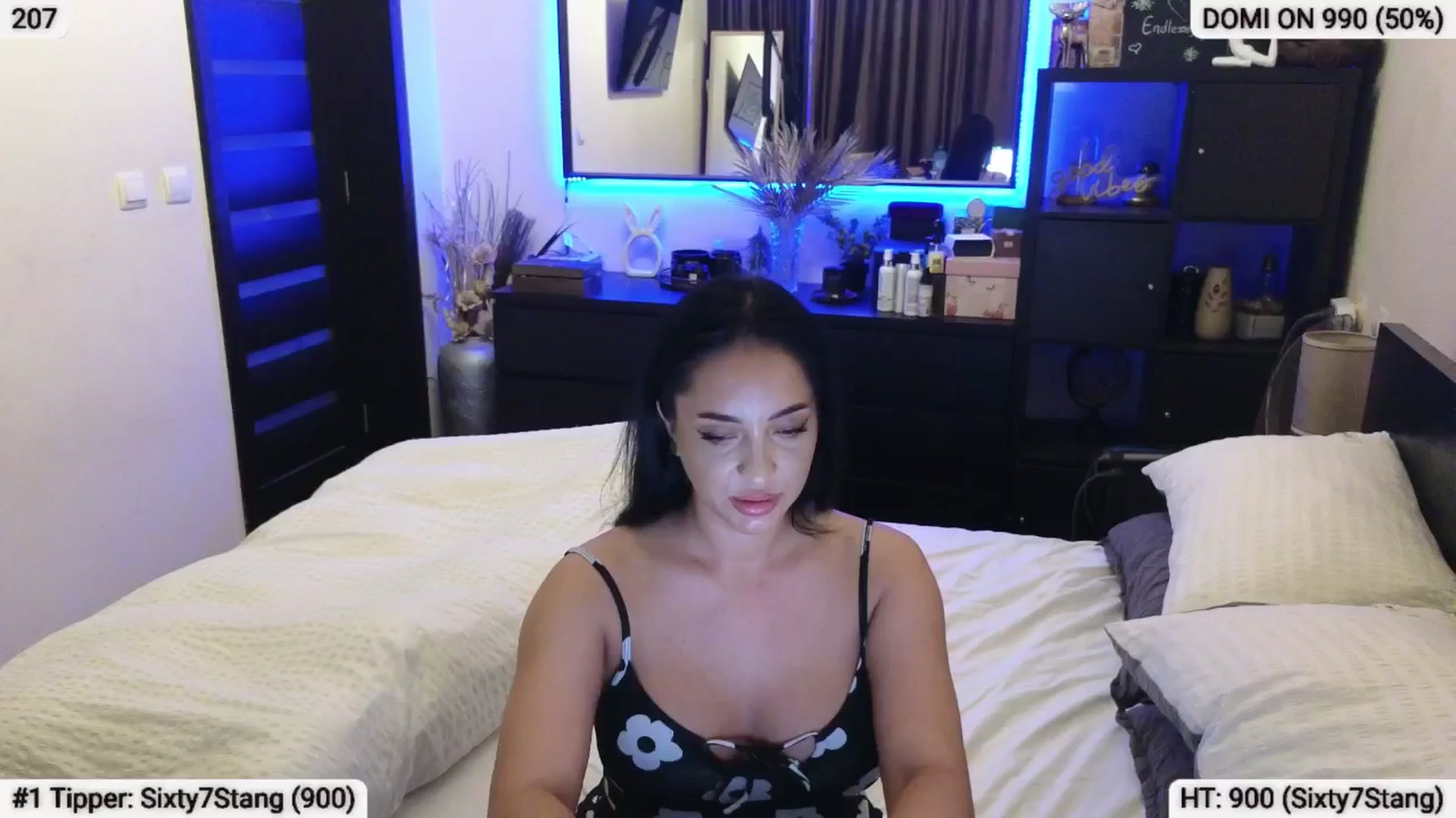 Gallery image thumbnail from EndlesssJoy's myfreecams stream on, 06/24/2024, 03:47 image 11 of 20