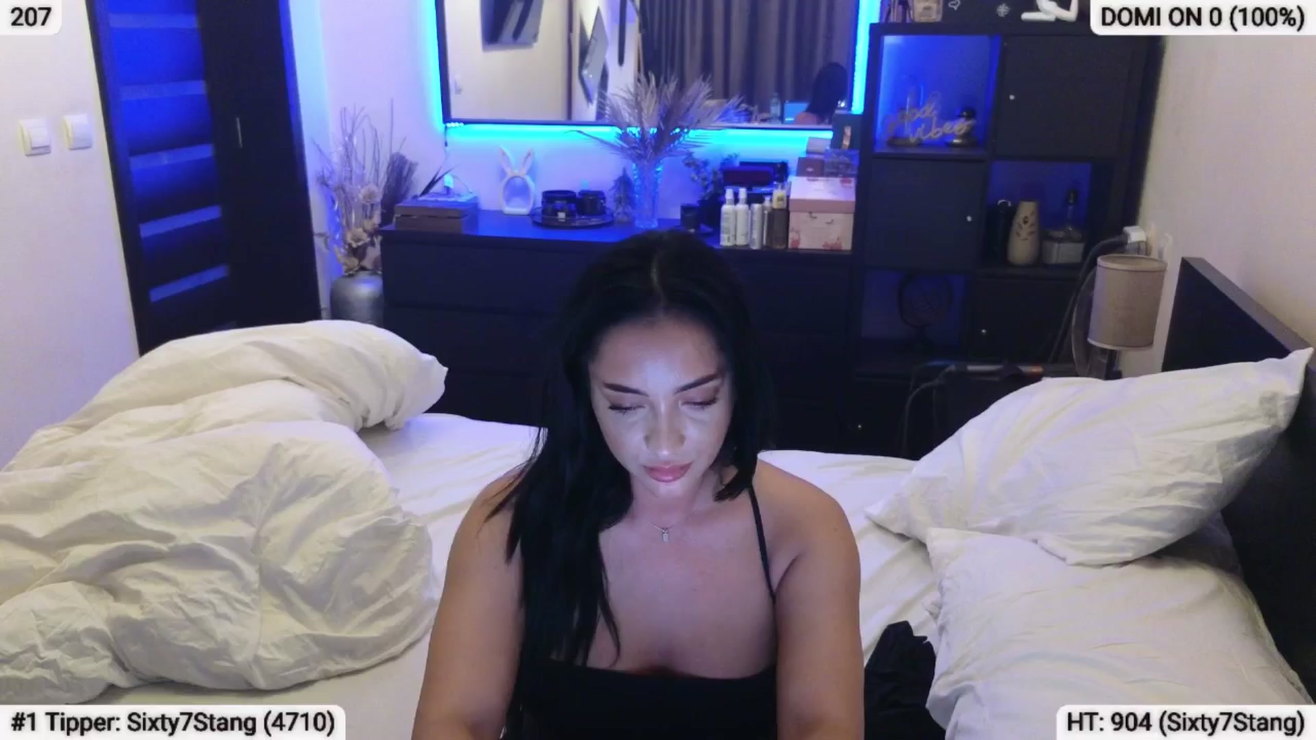 Gallery image thumbnail from EndlesssJoy's myfreecams stream on, 06/30/2024, 02:56 image 1 of 20