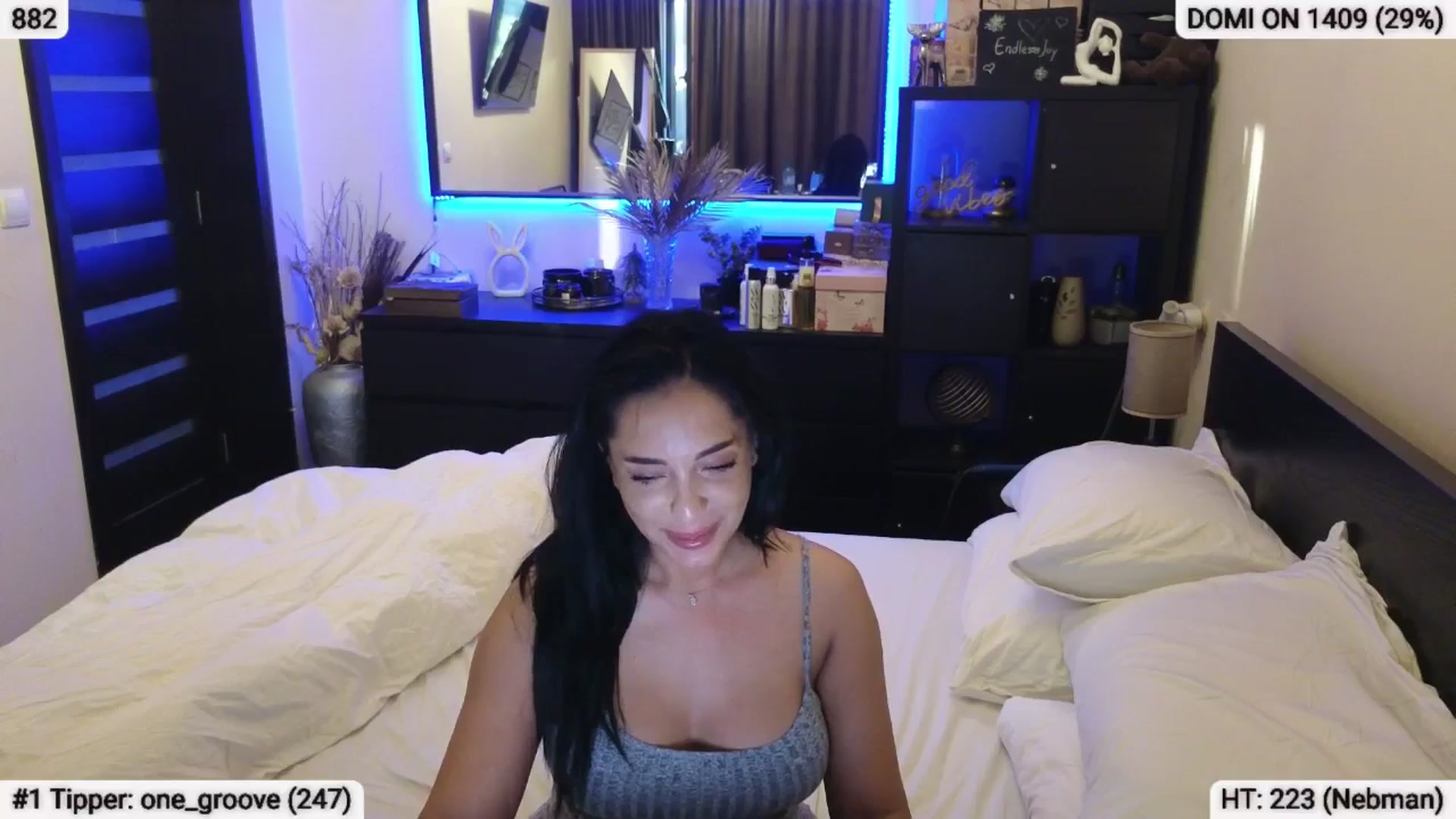 Gallery image thumbnail from EndlesssJoy's myfreecams stream on, 07/05/2024, 04:39 image 12 of 20