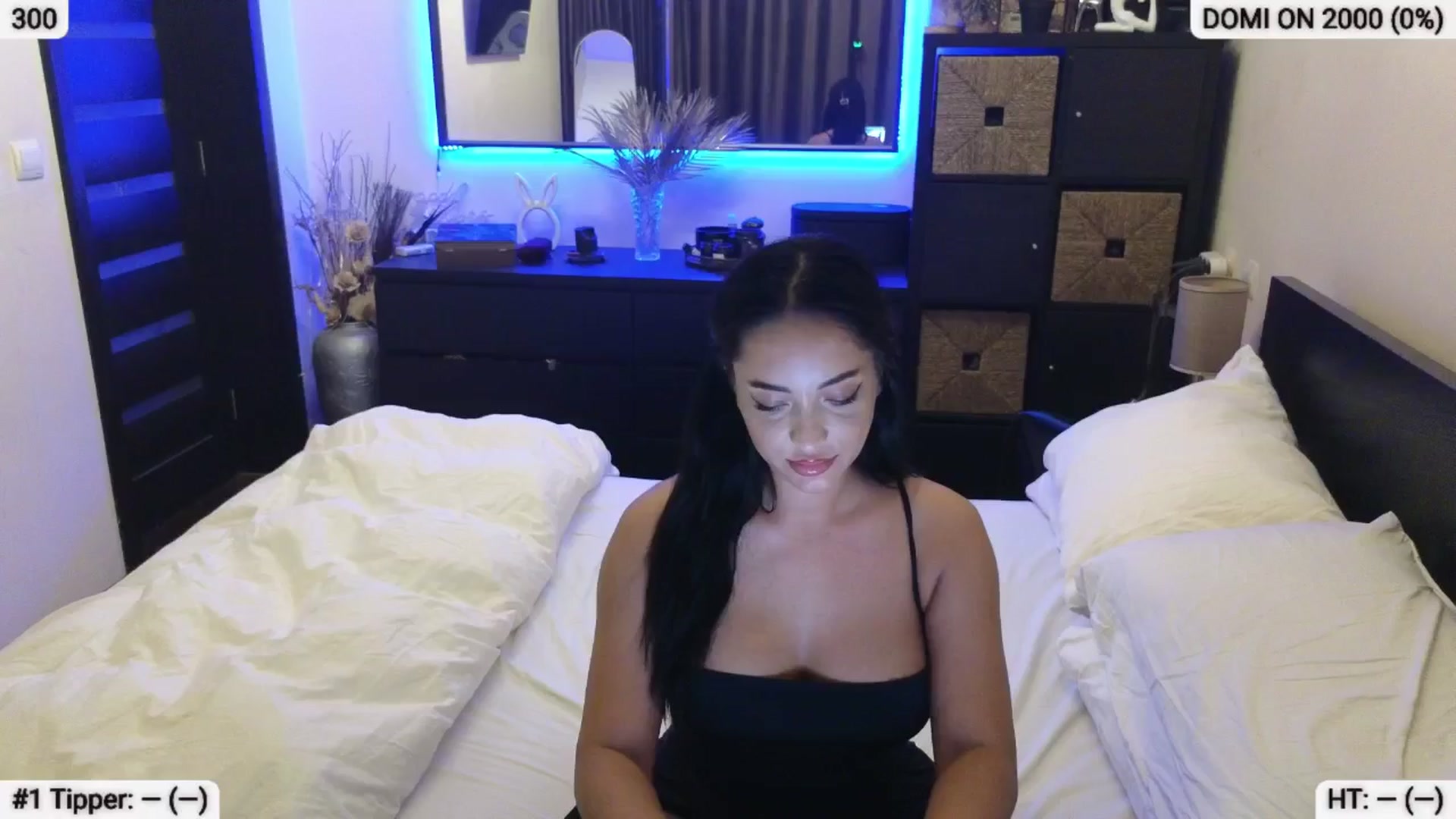 Gallery image thumbnail from EndlesssJoy's myfreecams stream on, 07/21/2024, 01:56 image 6 of 20