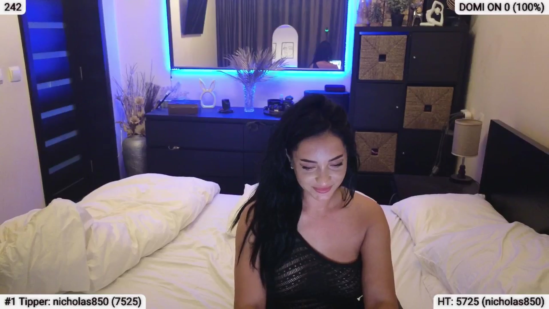 Gallery image thumbnail from EndlesssJoy's myfreecams stream on, 07/26/2024, 04:45 image 19 of 20